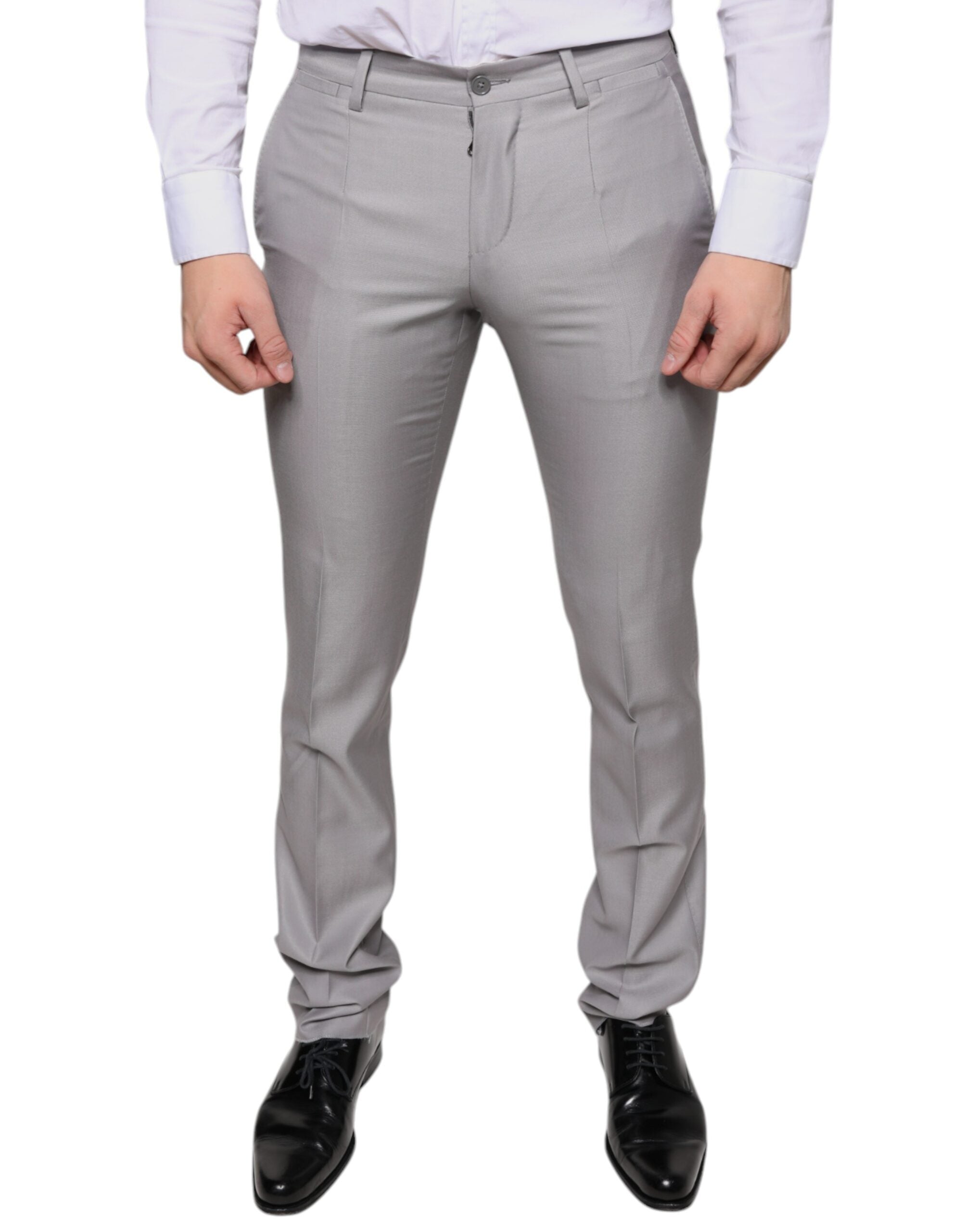 Pantalon en laine gris clair Dolce & Gabbana, pantalon homme élégants avec coupe classique et couture soignée.
