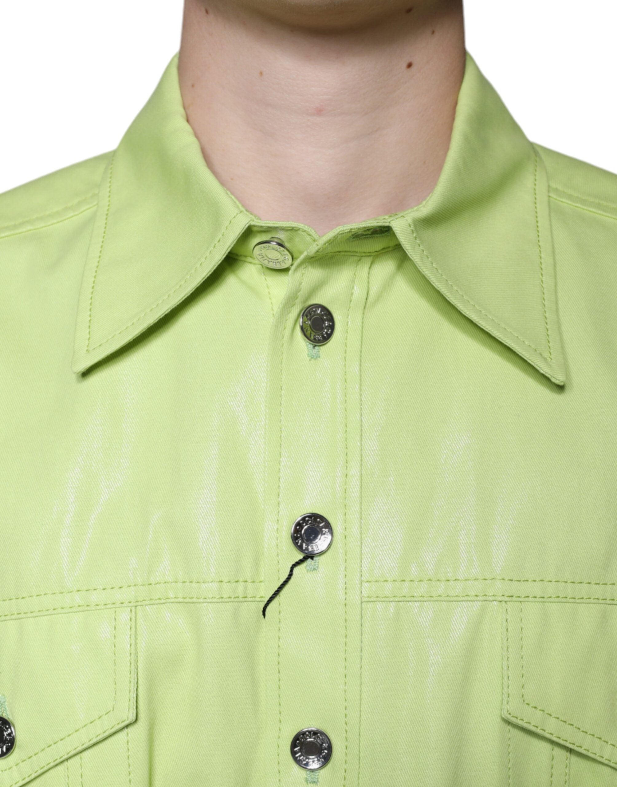 Chemise pour homme Dolce & Gabbana en coton vert avec col et boutons, vue de face.