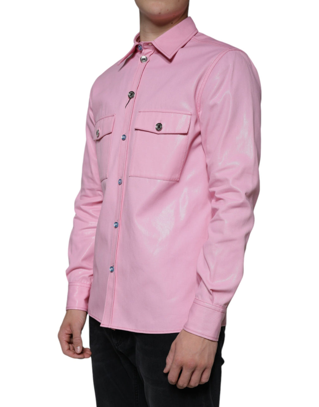Chemise col montant en coton rose Dolce & Gabbana, boutonnière élégante, vue de face.