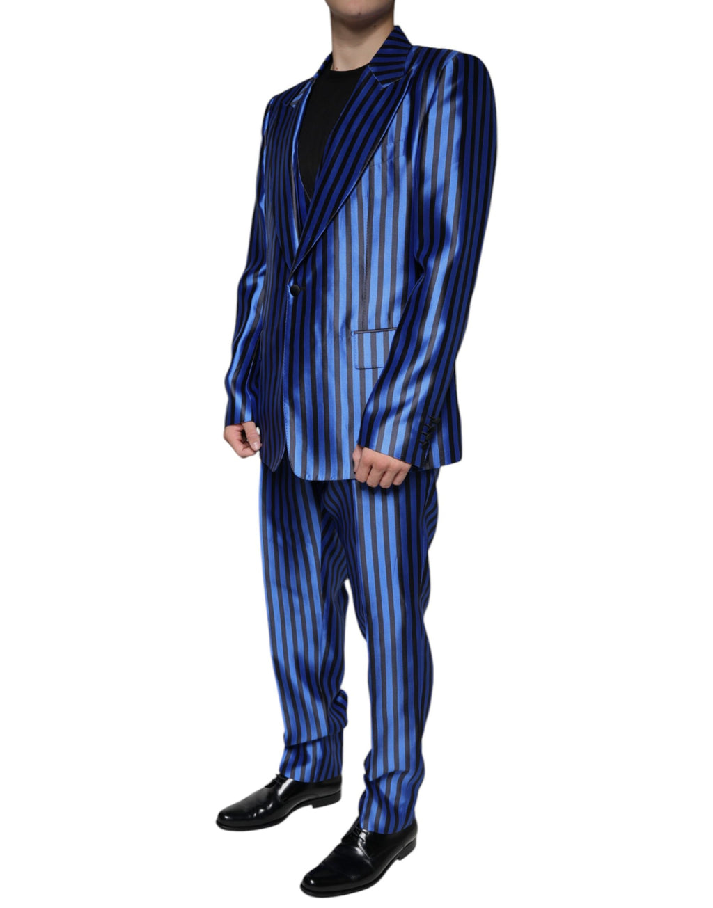 Costume trois pièces en métal bleu à rayures de Dolce & Gabbana, costume formel élégant pour homme.