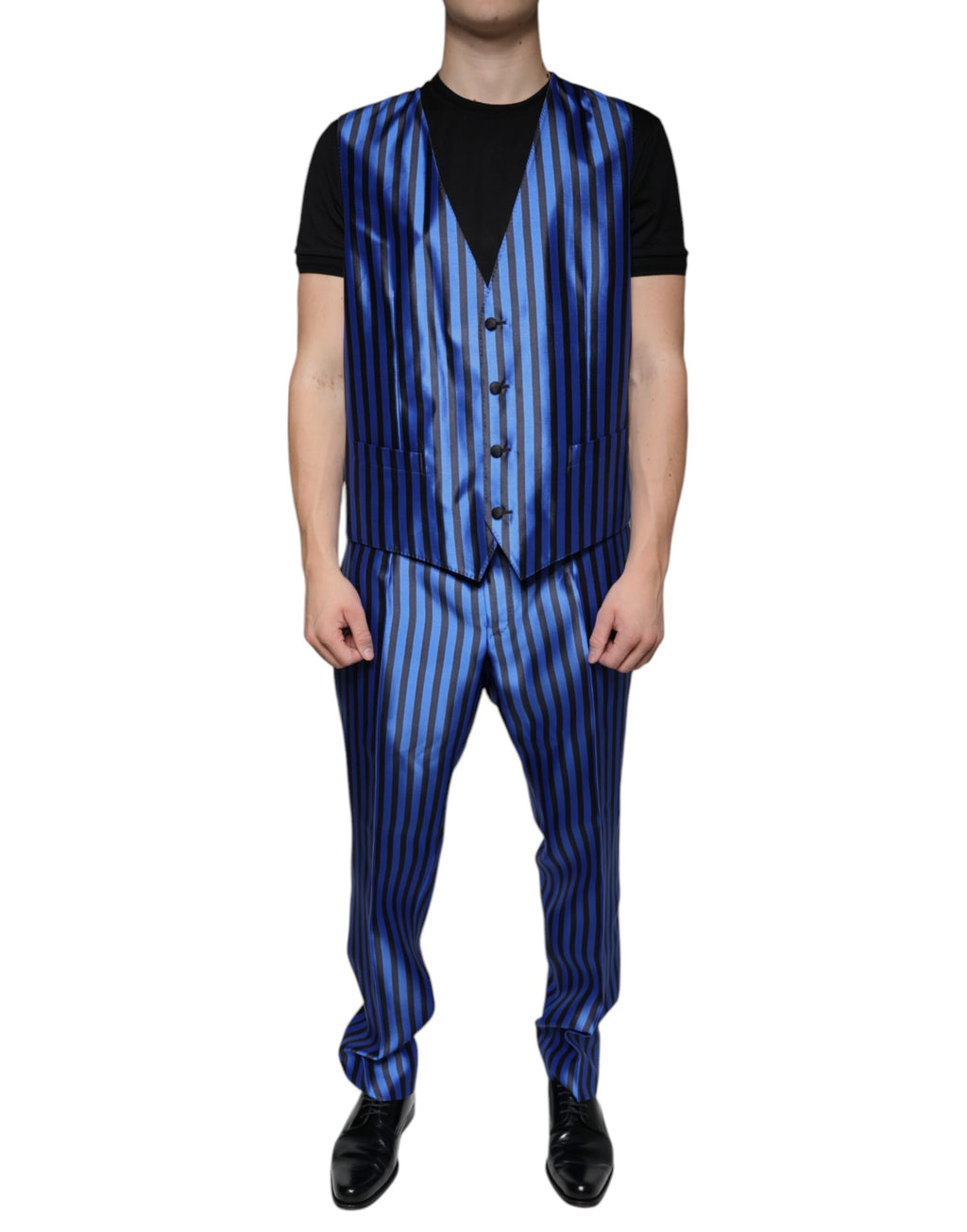 Costume trois pièces formel Dolce & Gabbana à rayures bleues métalliques, veste, pantalon et gilet élégants.
