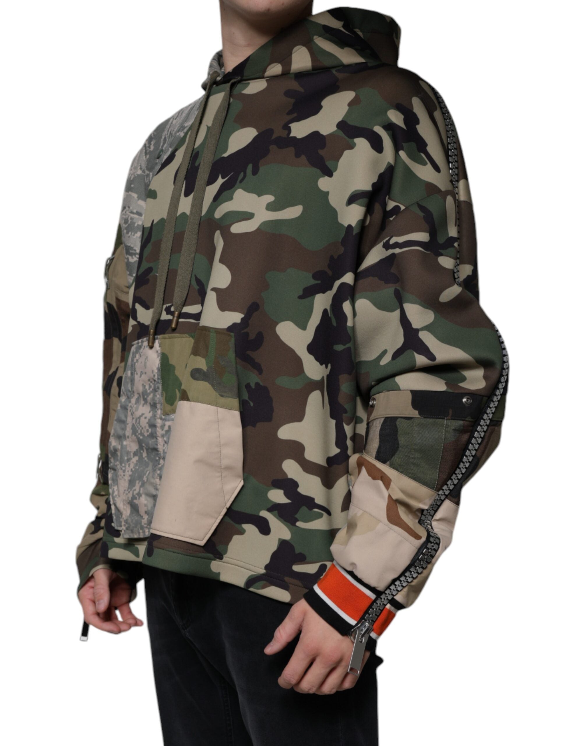 Sweat à capuche multicolore camouflage Dolce & Gabbana en coton avec logo brodé et design tendance.