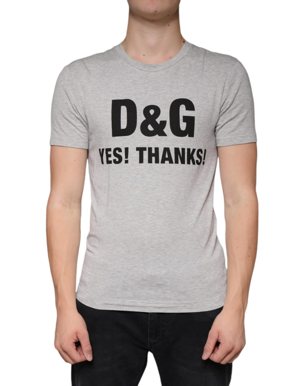 T-shirt à manches courtes gris Dolce & Gabbana avec logo imprimé, col rond, tissu doux et élégant.