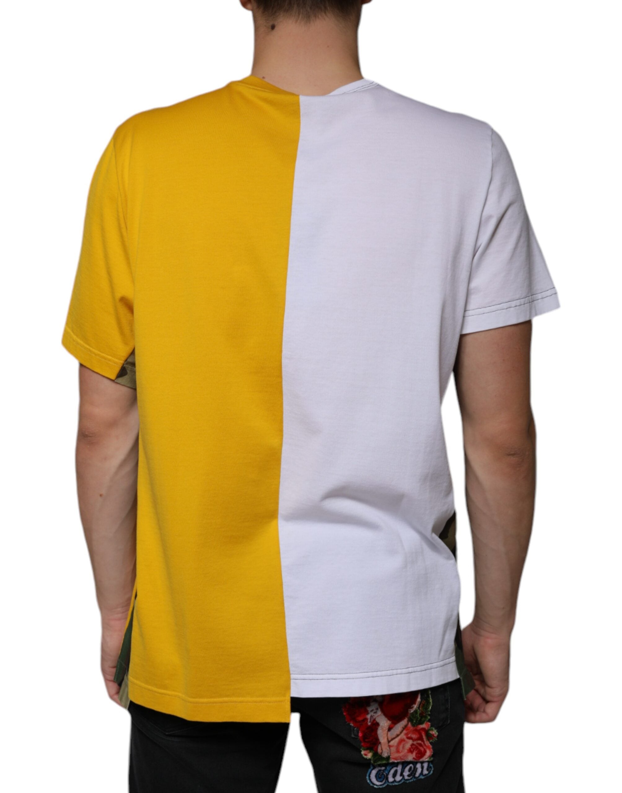 T-shirt à manches courtes Dolce & Gabbana blanc avec logo jaune et imprimé, style décontracté et mode.