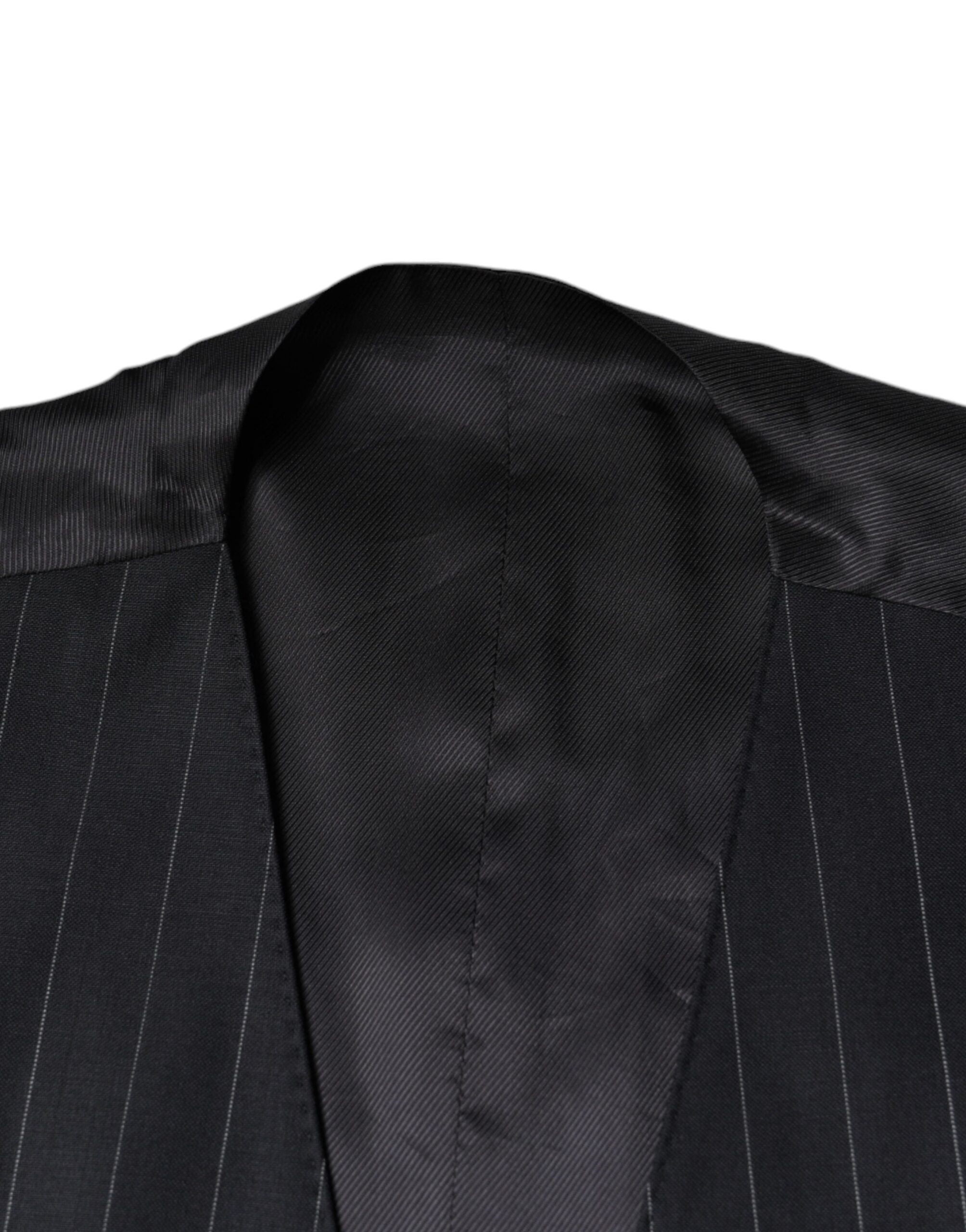 Gilet noir en cuir de la marque Dolce & Gabbana, veste formelle ajustée pour femme, vue de face.