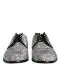 Chaussures derby en cuir argenté de Dolce & Gabbana ornées de strass, élégantes chaussures pour homme.