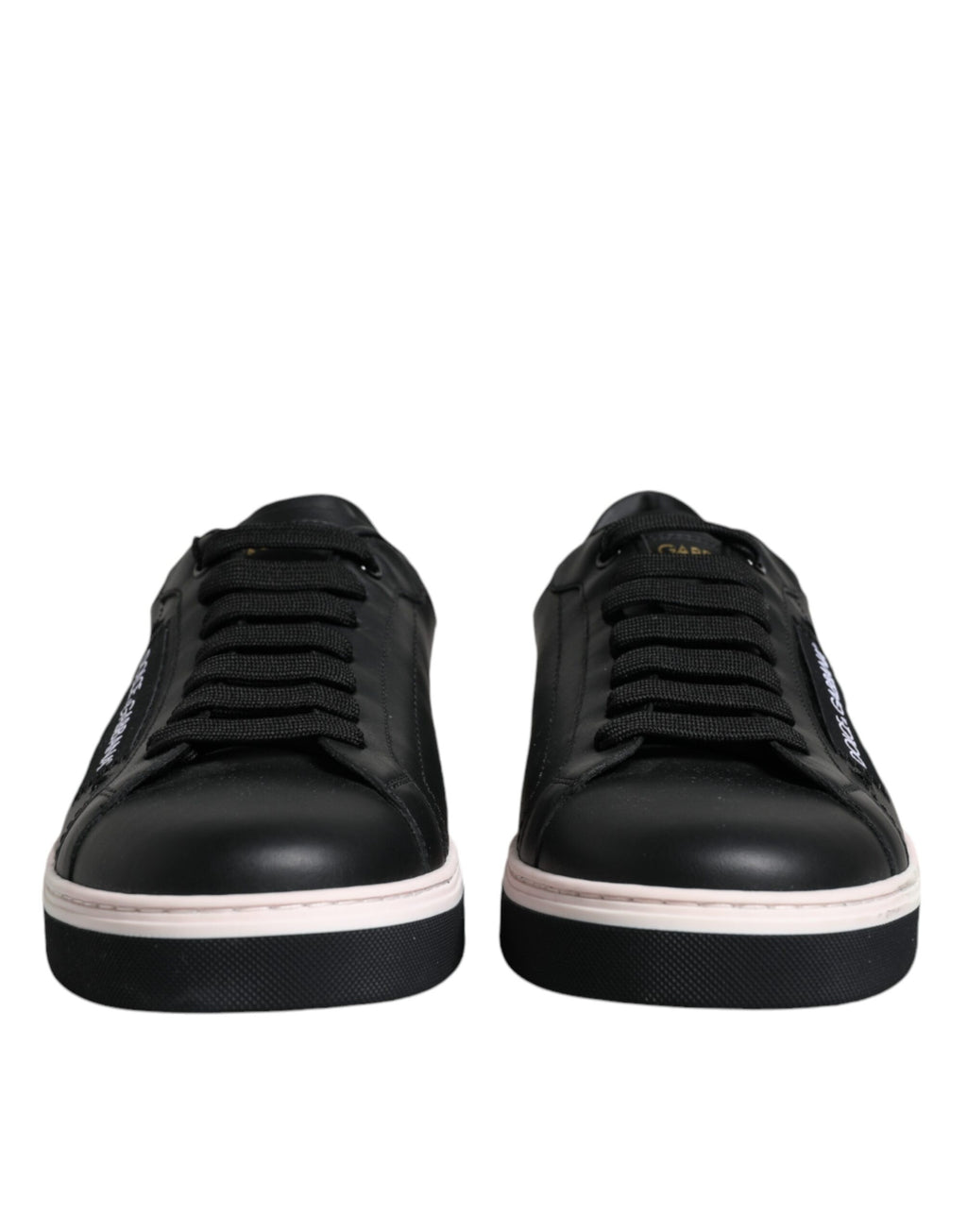 Chaussures sneakers basses en cuir noir pour hommes de Dolce & Gabbana, vue de face.