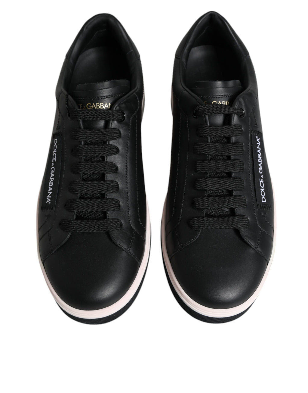 Chaussures sneakers basses en cuir noir pour homme de Dolce & Gabbana, vue de face avec détails du design.