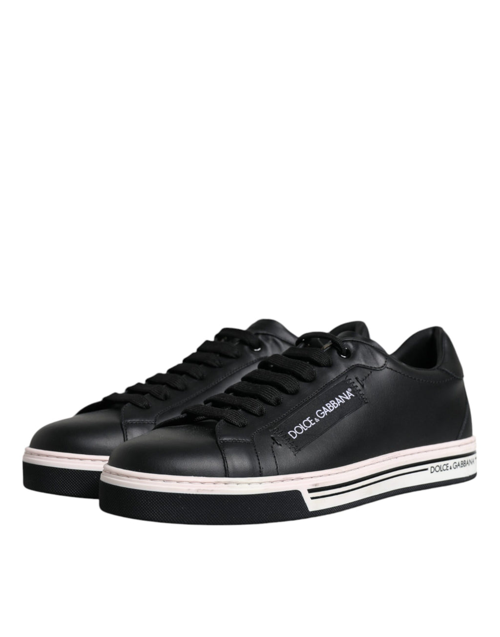 Chaussures de sport basses en cuir noir pour homme de Dolce & Gabbana, sneakers élégants et confortables.