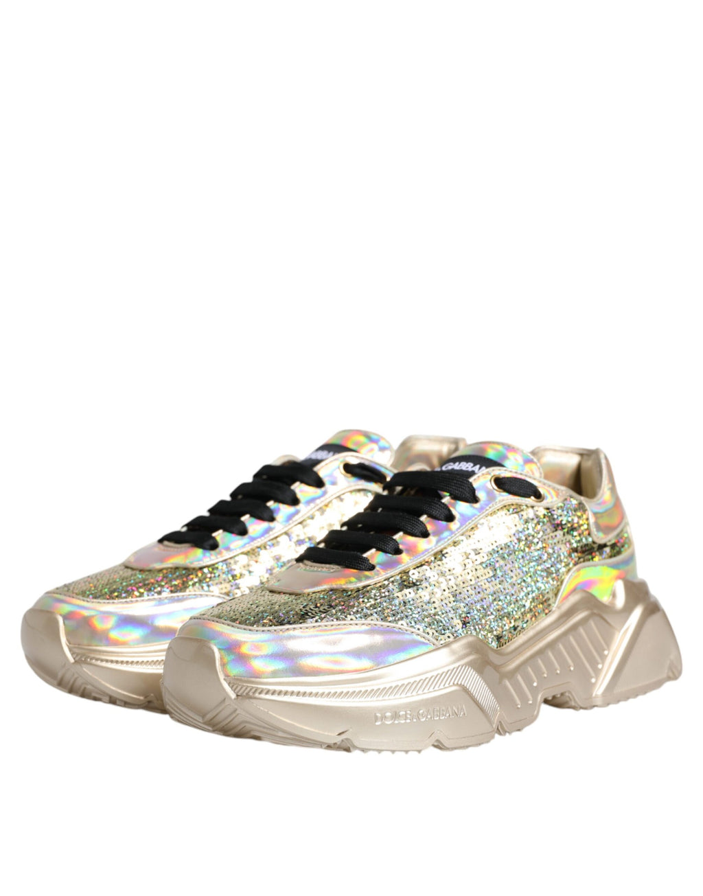Chaussures sneakers Dolce & Gabbana Daymaster avec sequins dorés iridescents et détails brillants, vue de face.