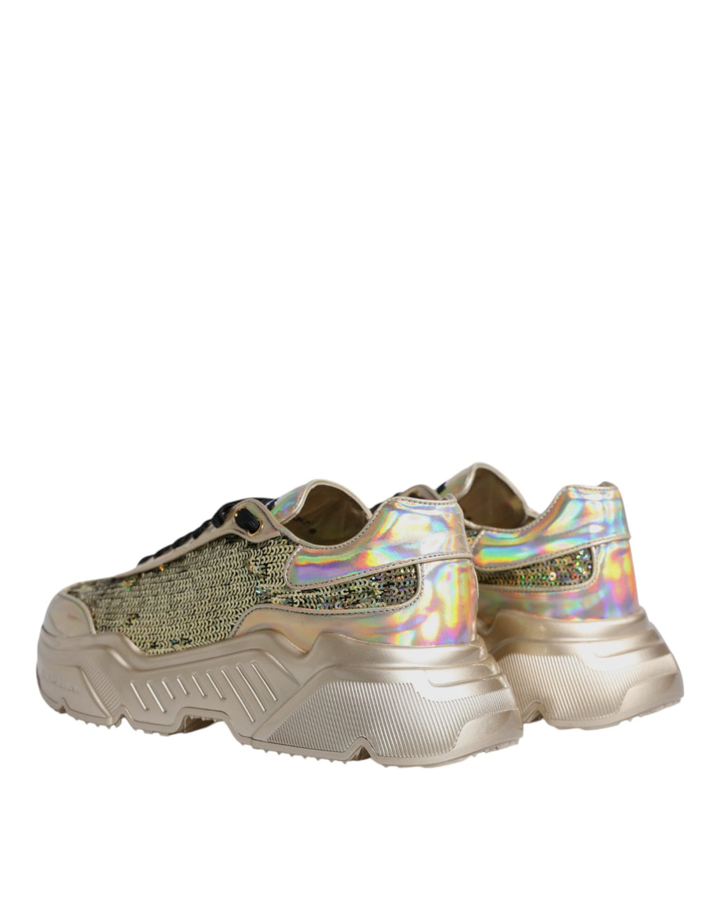 Chaussures sneakers Dolce & Gabbana Daymaster à sequins dorés et iridescents, style éclatant et moderne.