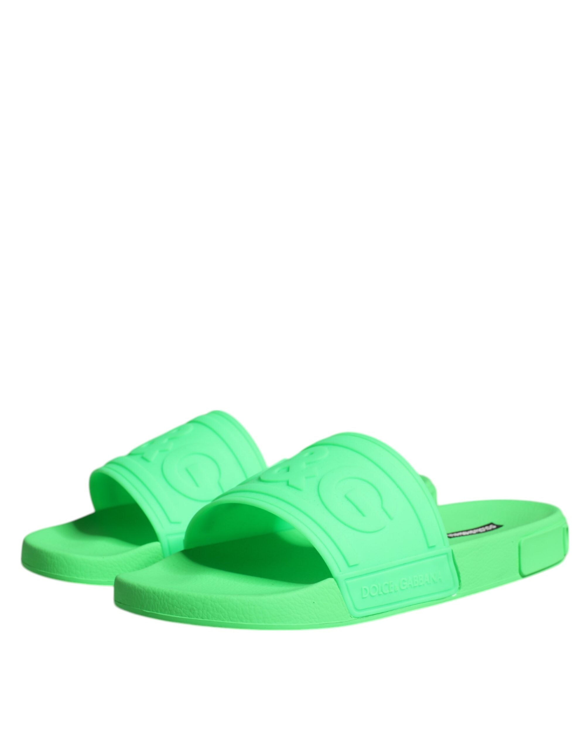 Sandales en cuir vert Dolce & Gabbana pour la plage, chaussures confortables et élégantes pour la plage et les loisirs.