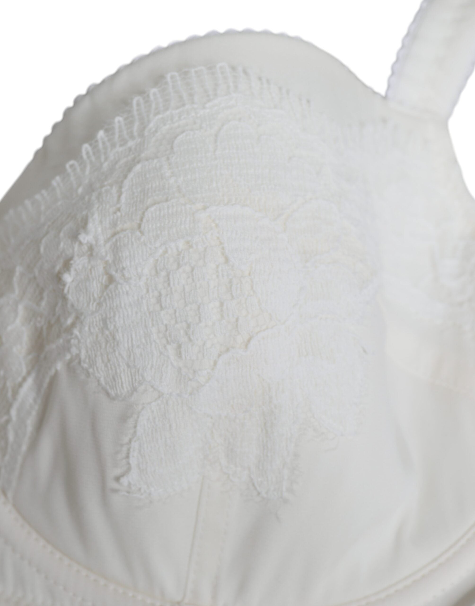 Culotte en soie blanche et soutien-gorge balconnet Dolce & Gabbana, sous-vêtements élégants et confortables.