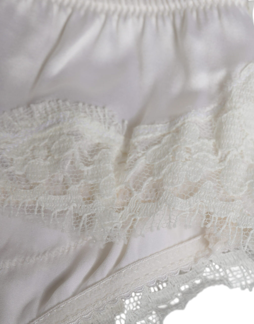 Culotte en soie blanche Dolce & Gabbana avec stretch et soutien-gorge balconnet assorti, vue de l'ensemble du dessous.