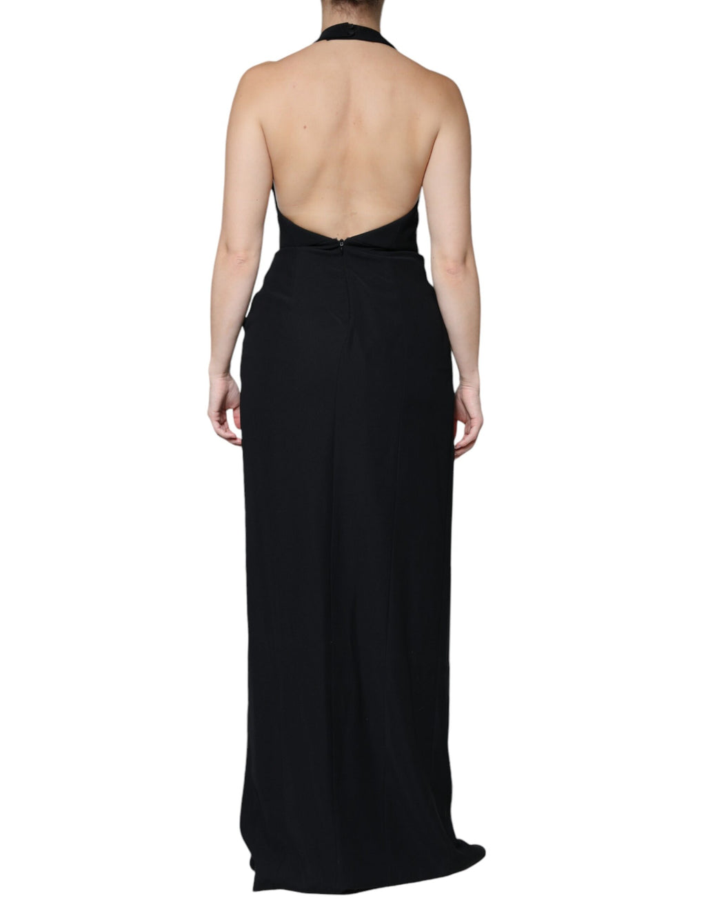 Robe longue noire sans manches Emporio Armani, robe de soirée en coupe ajustée avec encolure halter élégante.