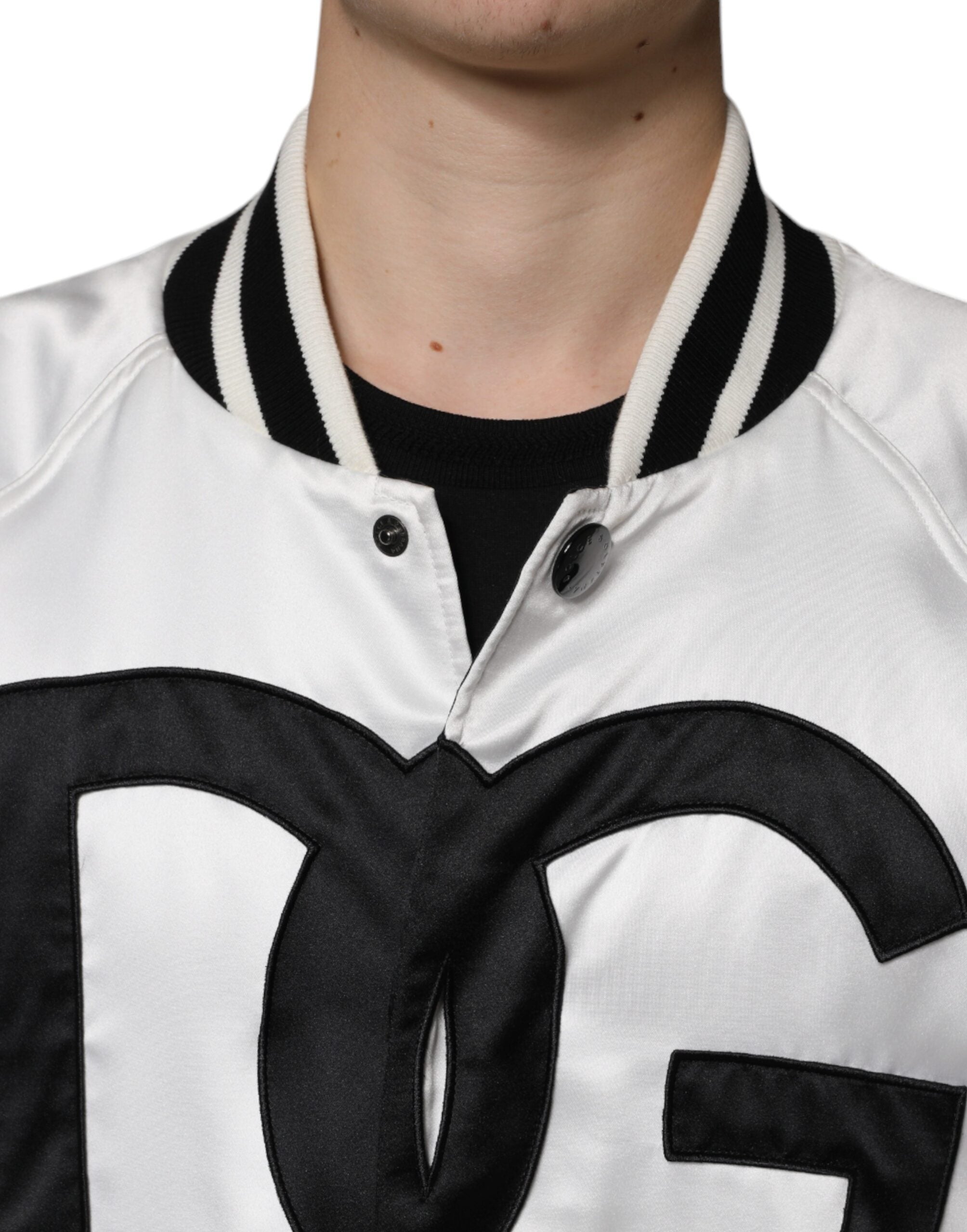 Veste bomber blanche en polyester avec logo Dolce & Gabbana, fermeture éclair complète, style décontracté et élégant.