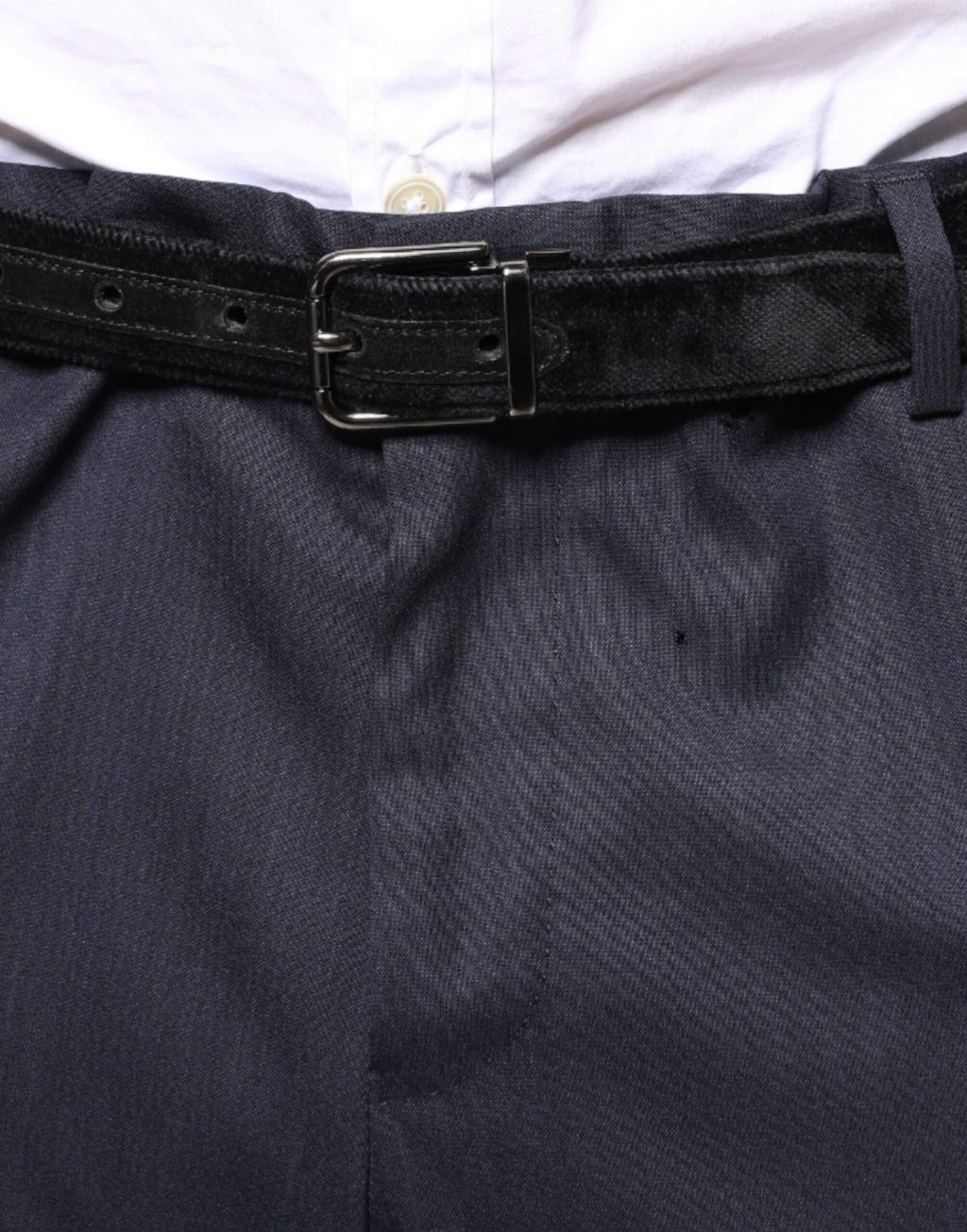 Pantalon habillé en laine bleue de coupe skinny de Dolce & Gabbana, style formel pour homme.
