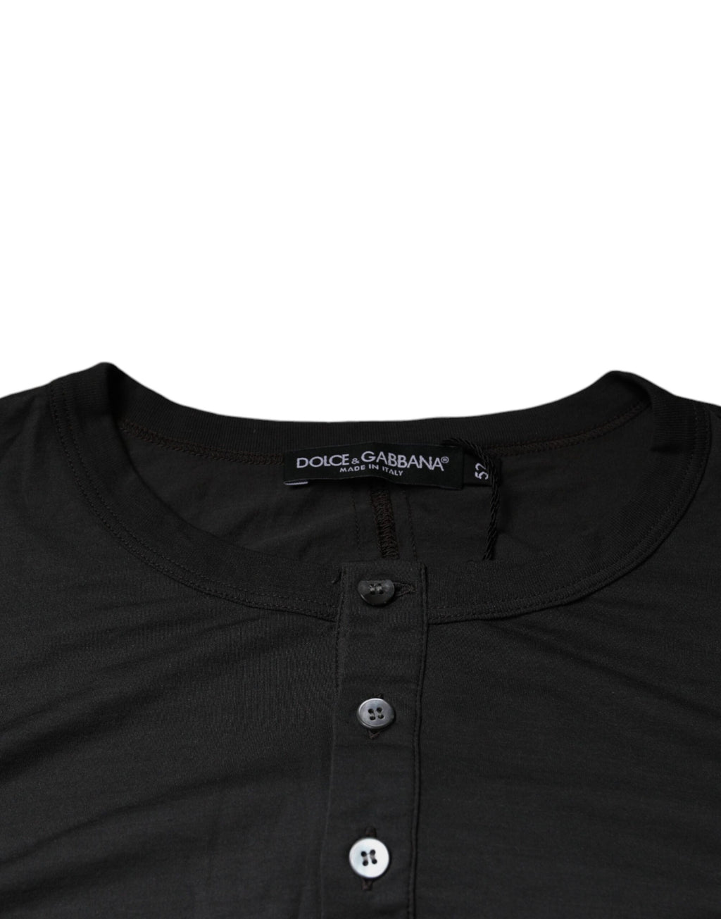 Pull Dolce & Gabbana gris avec broderie d'abeille couronne, motif élégant et détails raffinés sur le devant.