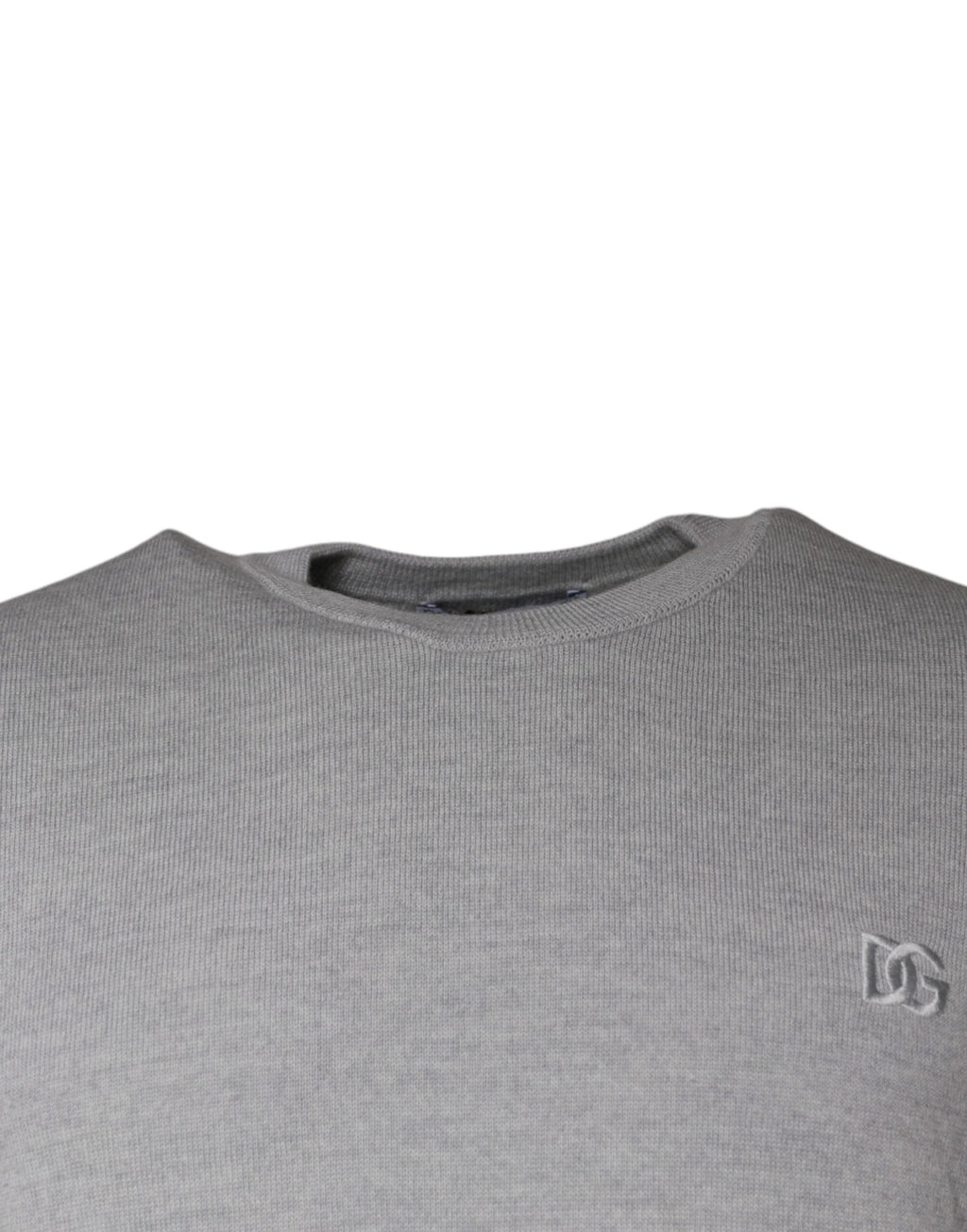 Pull en laine gris clair Dolce & Gabbana avec col rond, vue de face, tissu doux et texture visible.