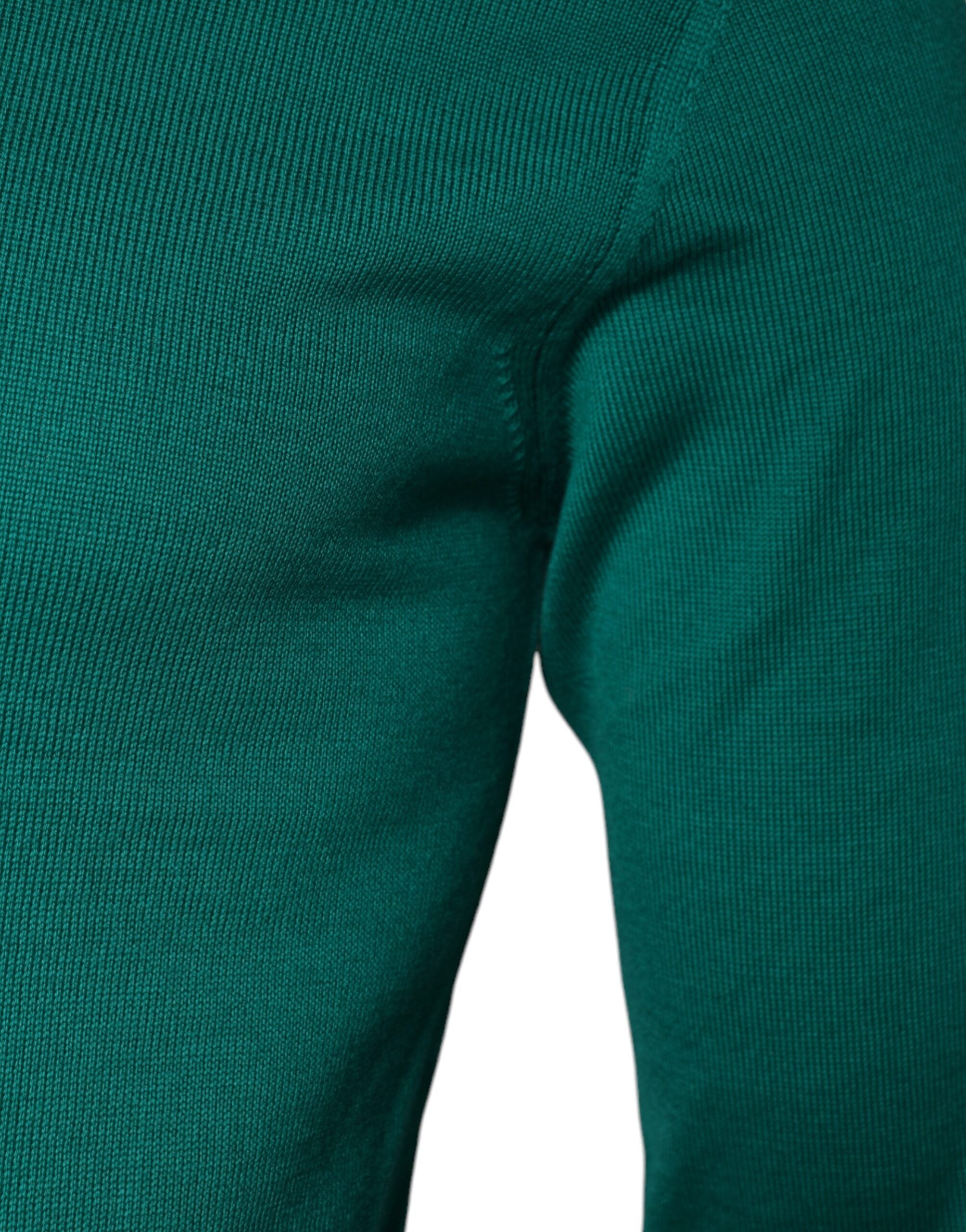 Pull à manches longues en laine verte de Dolce & Gabbana, col ras du cou, tricoté, doux et élégant.