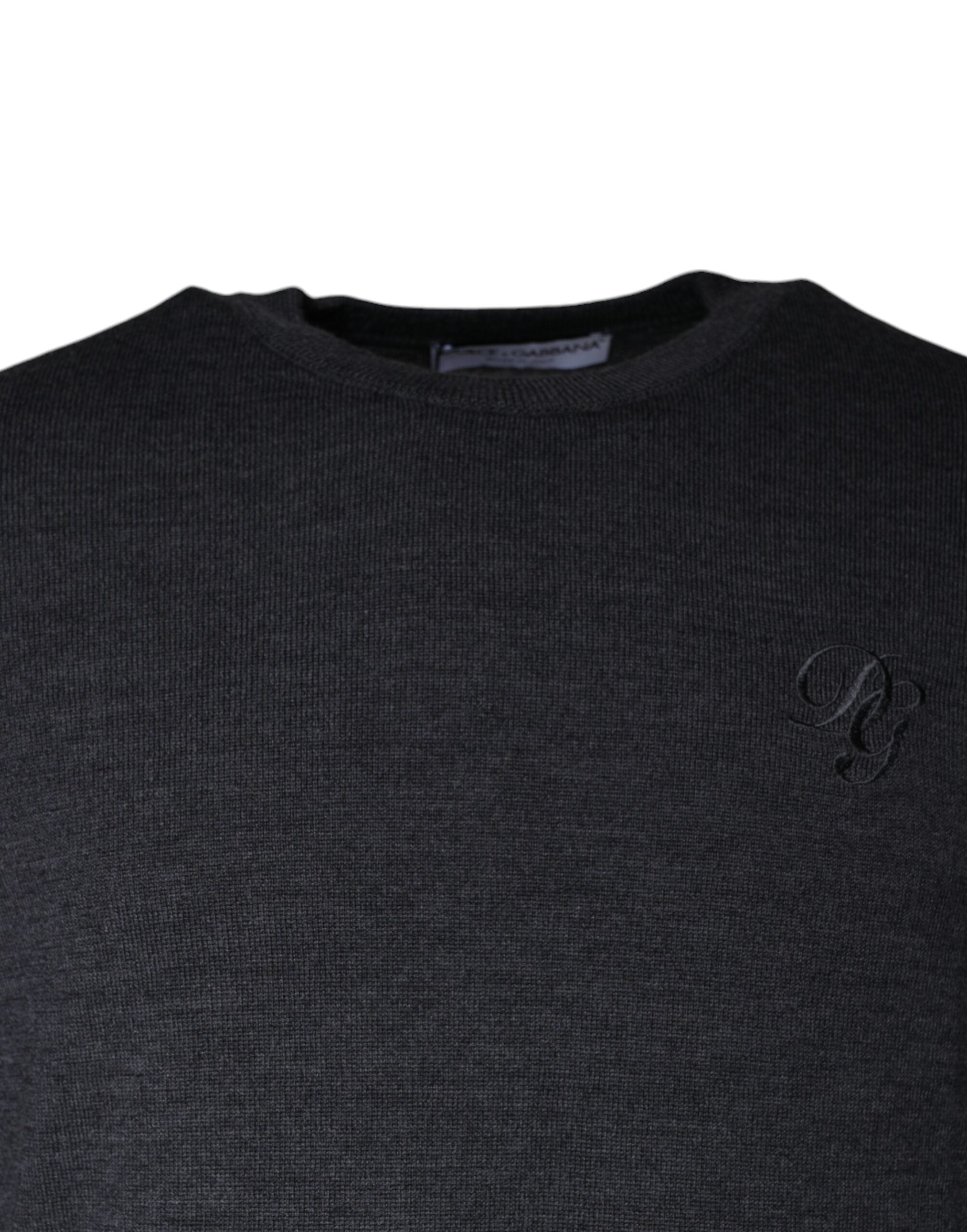 Pull en laine gris foncé Dolce & Gabbana à col rond, pull-over élégant et chaud pour homme, vue de face.