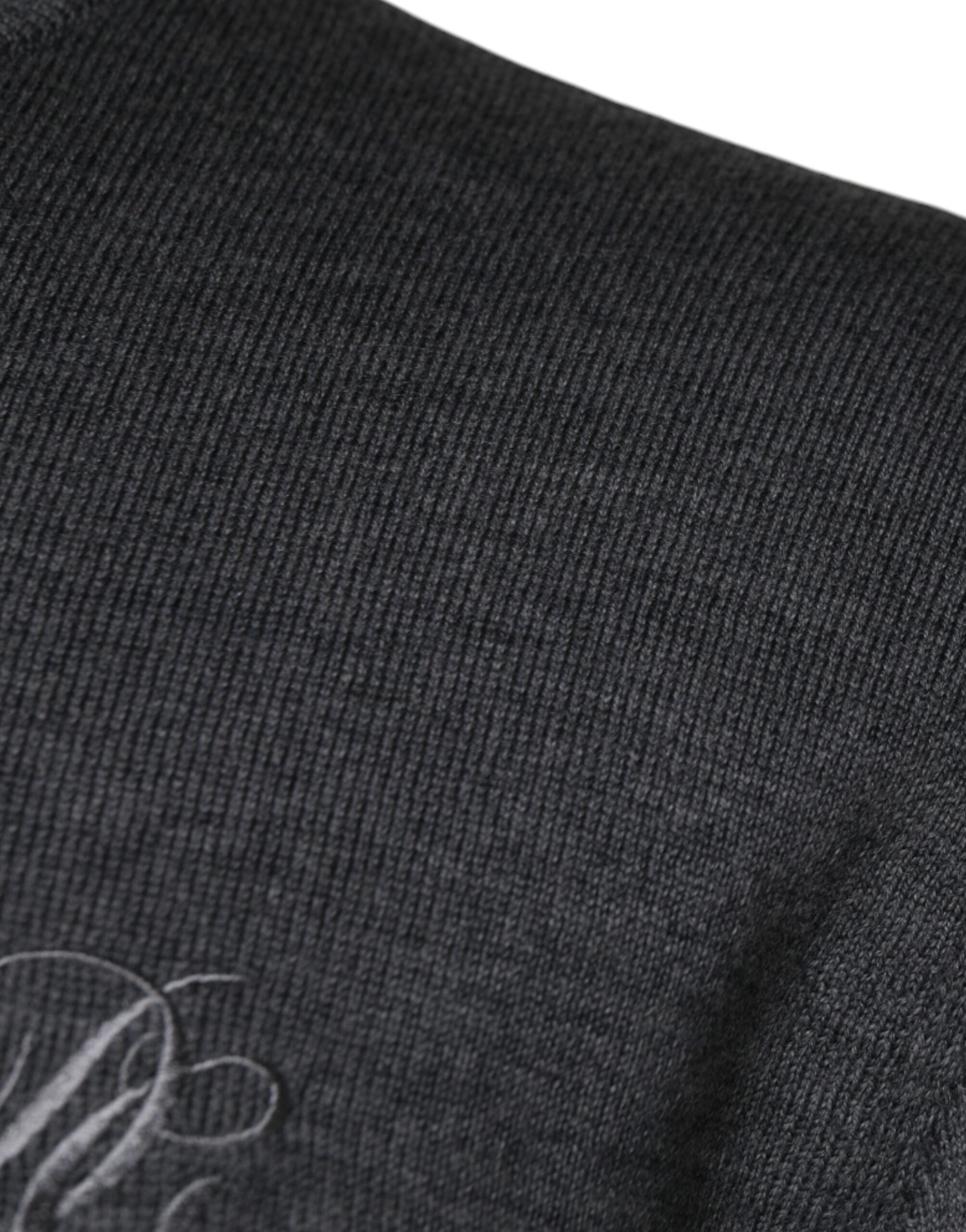 Pull-over en laine gris foncé Dolce & Gabbana à col rond, pull élégant pour homme avec finition soignée.