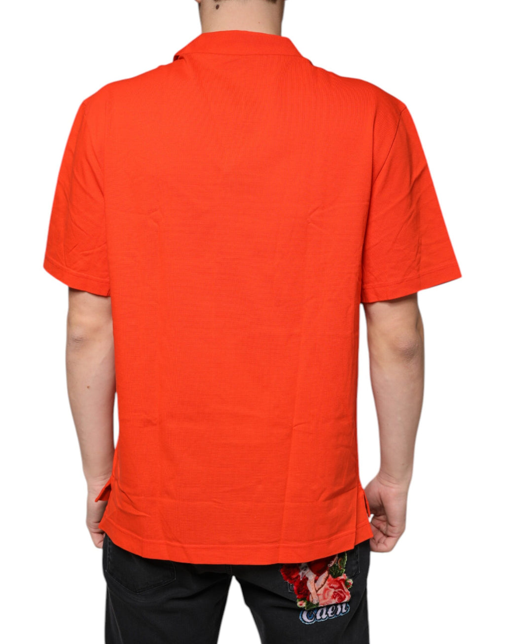 Chemise polo décontractée en coton orange de Dolce & Gabbana, boutons devant, style casual et élégant.