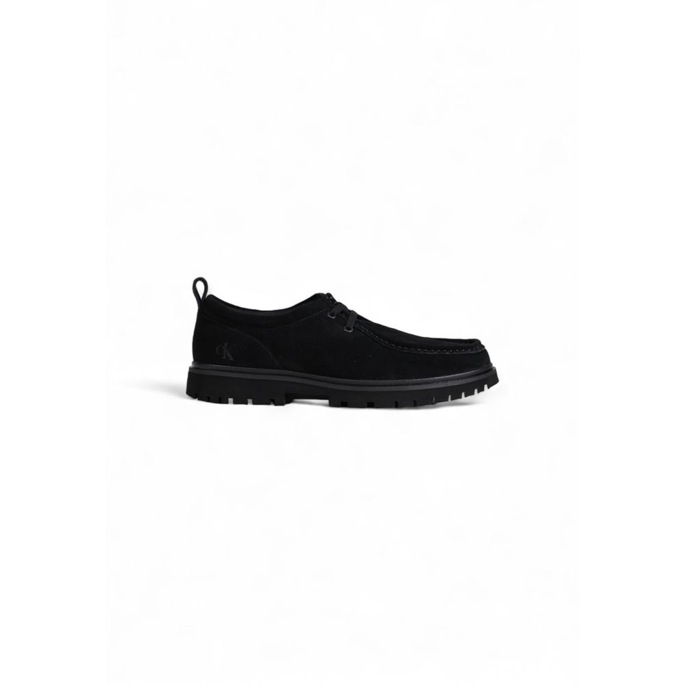 Chaussures derby en cuir suédé noir de Calvin Klein Jeans, élégantes et classiques, pour homme ou femme.