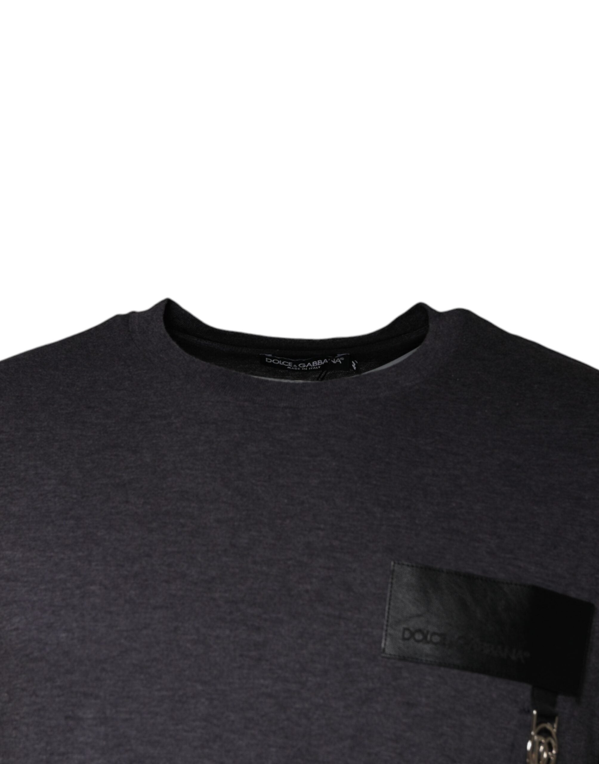 T-shirt en coton gris Dolce & Gabbana avec logo patch, col rond et style décontracté.
