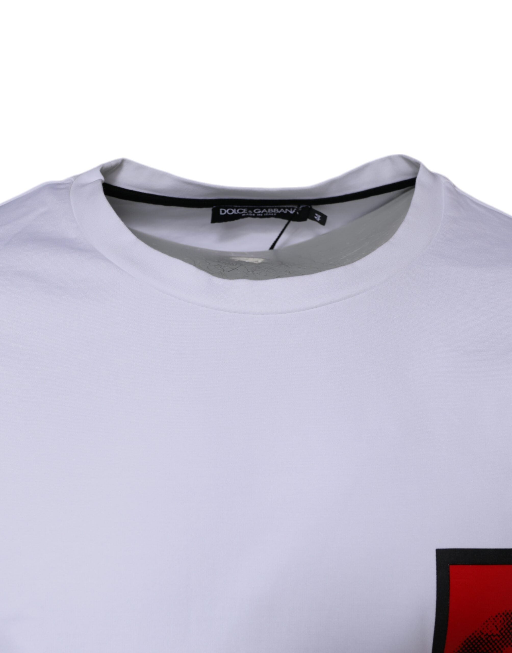T-shirt blanc en coton Dolce & Gabbana avec imprimé lèvres rouges, style décontracté et mode tendance.