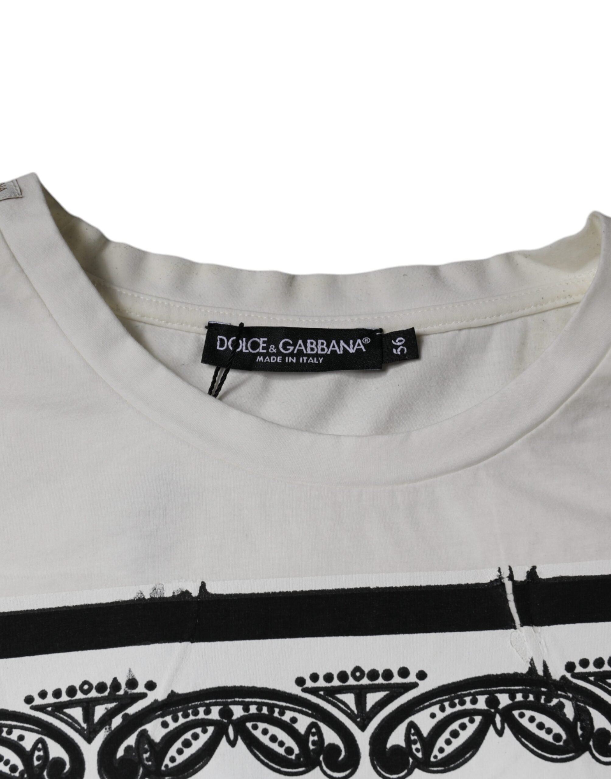 T-shirt blanc Dolce & Gabbana en coton avec imprimé bandana à manches courtes et col rond.