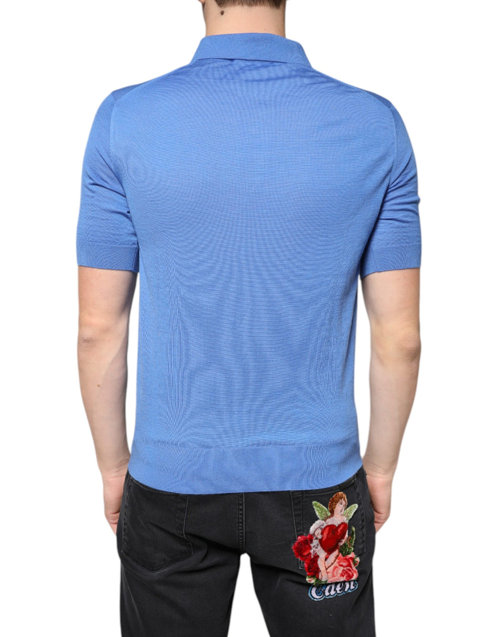 Polo pour homme Dolce & Gabbana en cachemire bleu à manches courtes, style élégant et sophistiqué.