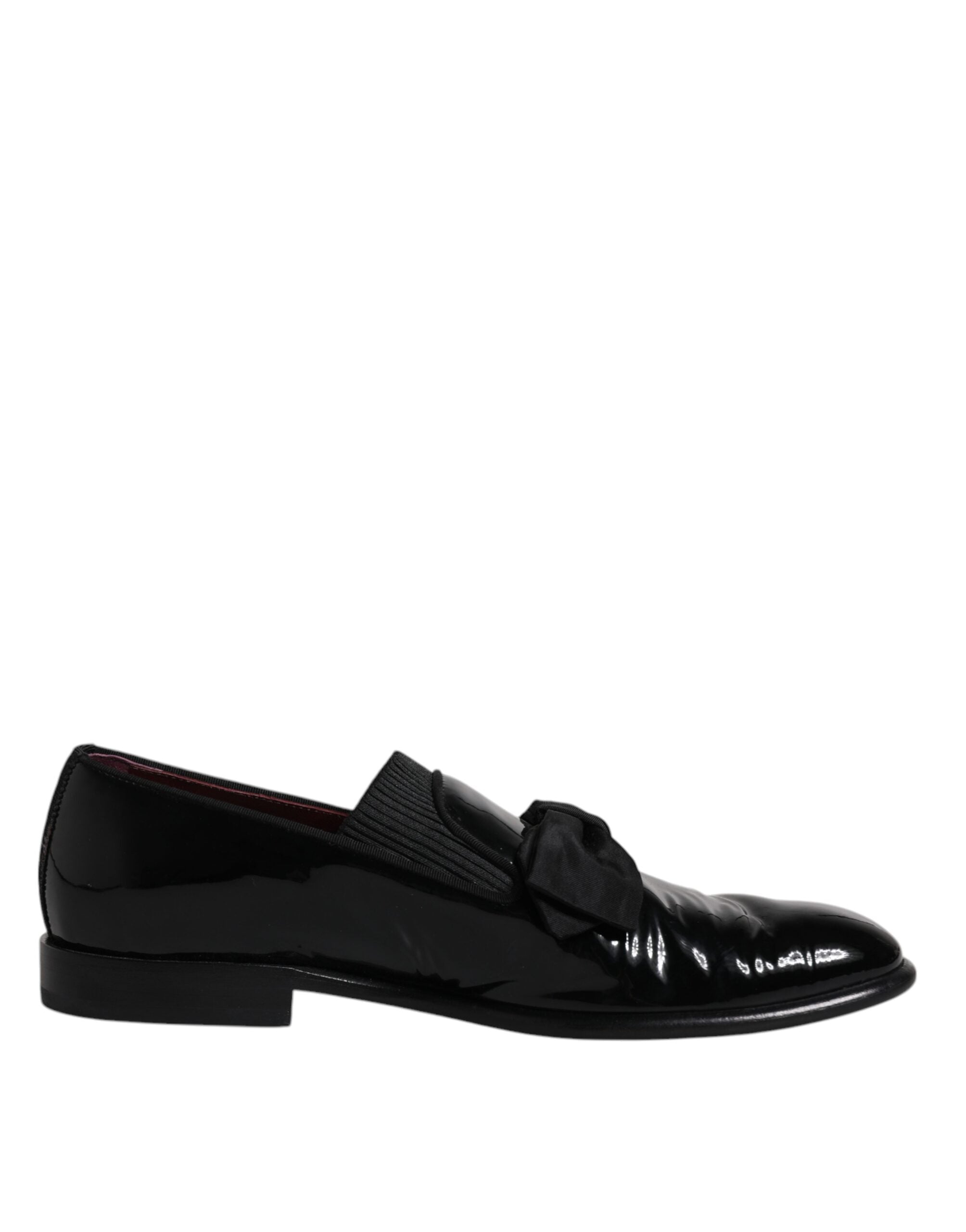 Chaussures en cuir noir Dolce & Gabbana, mocassins hommes formels, élégants et sophistiqués pour occasion spéciale.