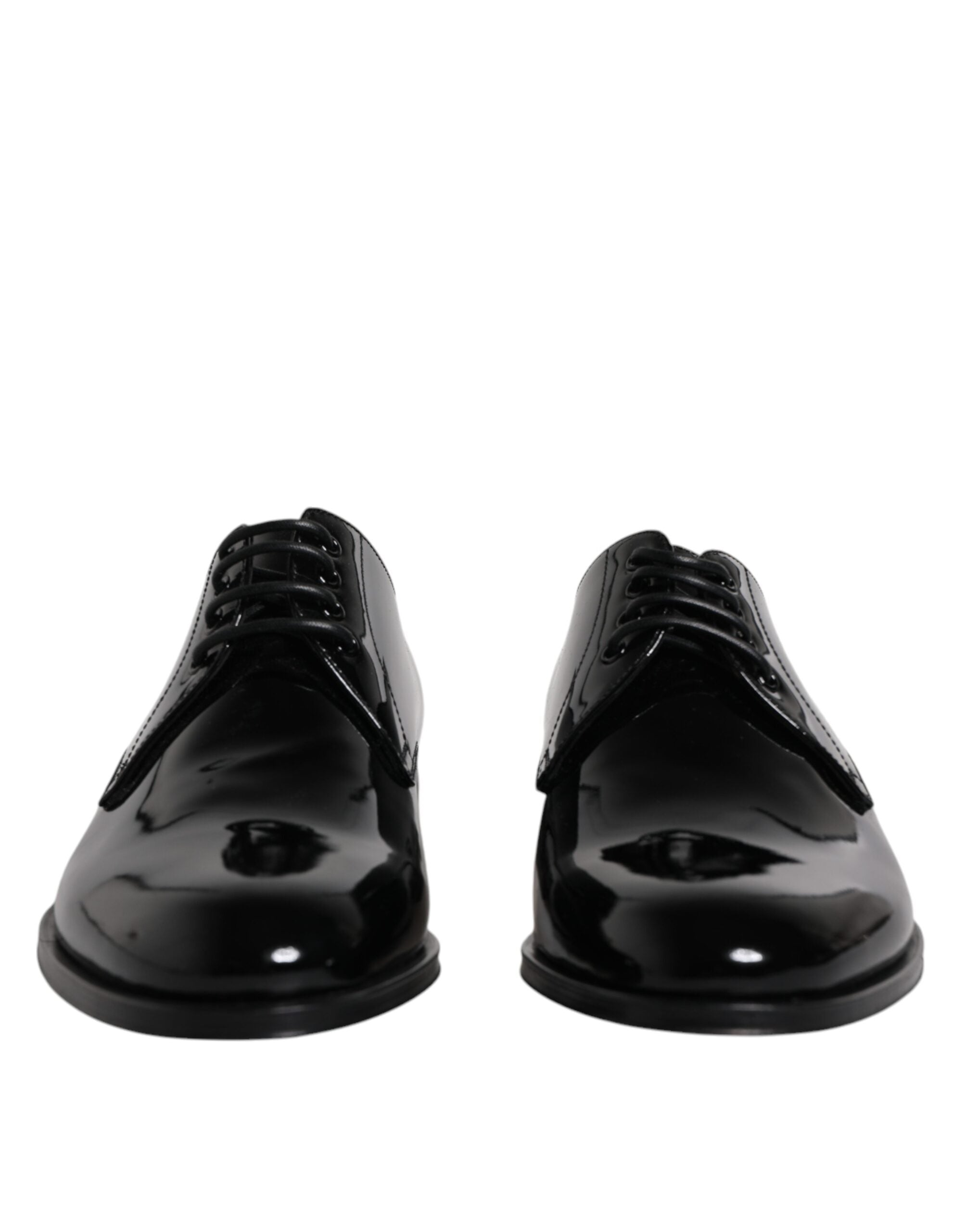 Chaussures Derby formelles en cuir verni noir de Dolce & Gabbana, élégantes et sophistiquées pour occasions spéciales.