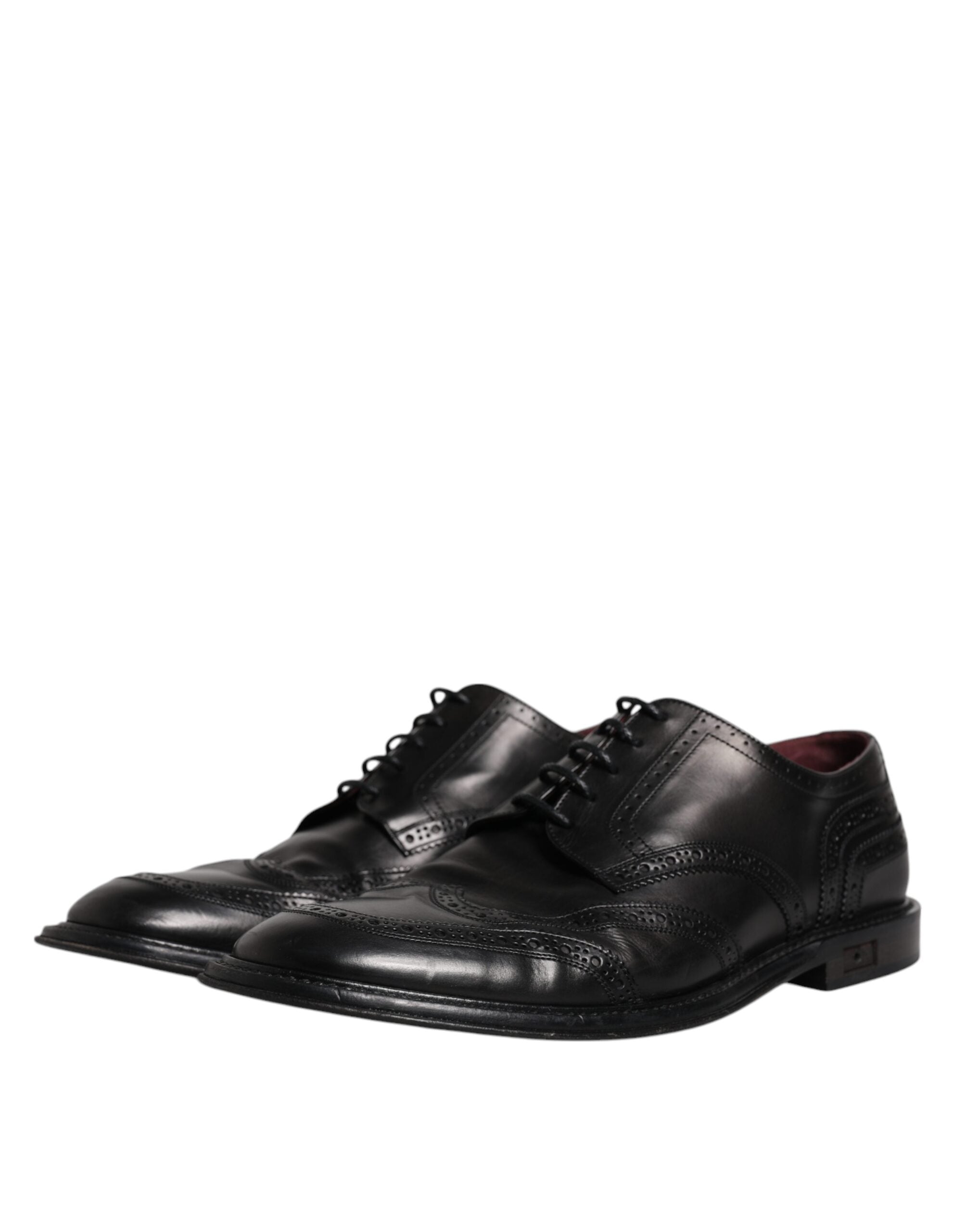 Chaussures derby noires en cuir Dolce & Gabbana avec détails wingtip pour homme, chaussures formelles élégantes.