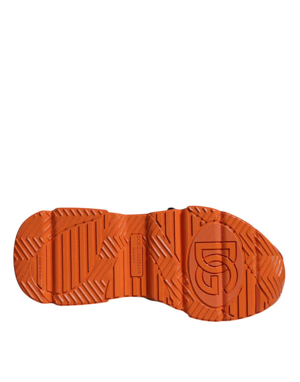 Chaussures sneakers hautes Dolce & Gabbana à panneaux orange multicolores, en caoutchouc avec semelle épaisse et design élégant.