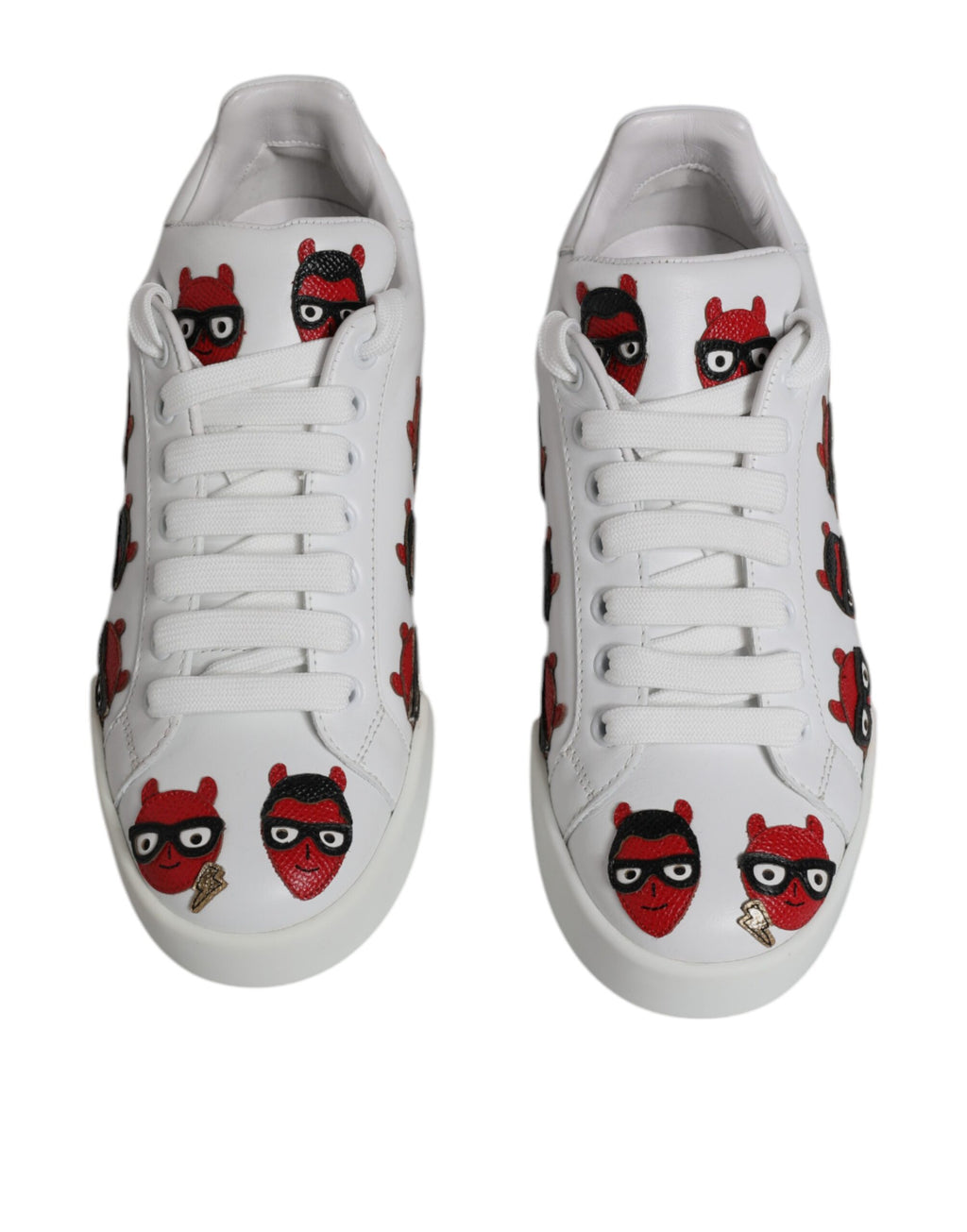 Chaussures Portofino Dolce & Gabbana blanches avec motif de visage de diable, sneakers en cuir élégants et tendance.
