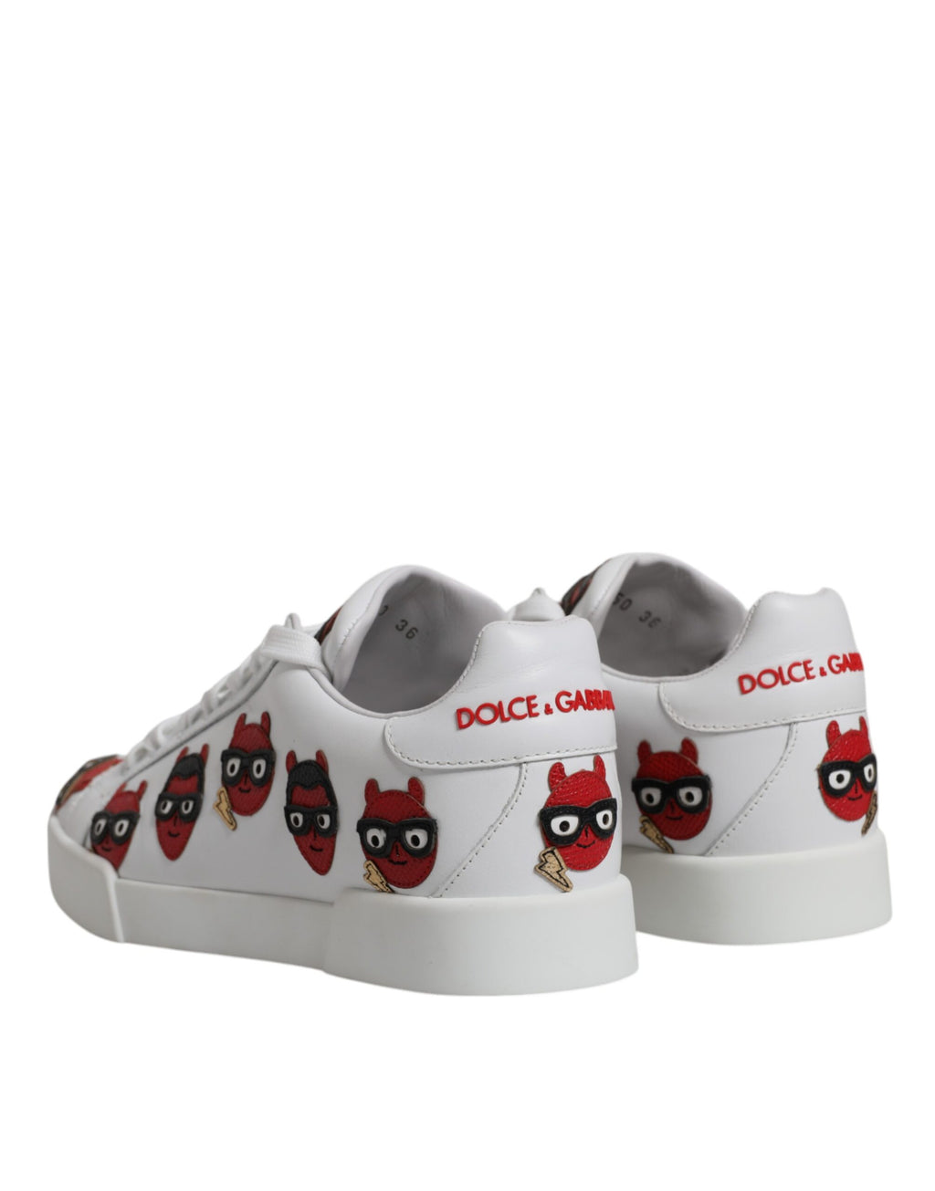 Chaussures Portofino blanches Dolce & Gabbana avec visage de diable imprimé, sneakers élégantes et tendance.