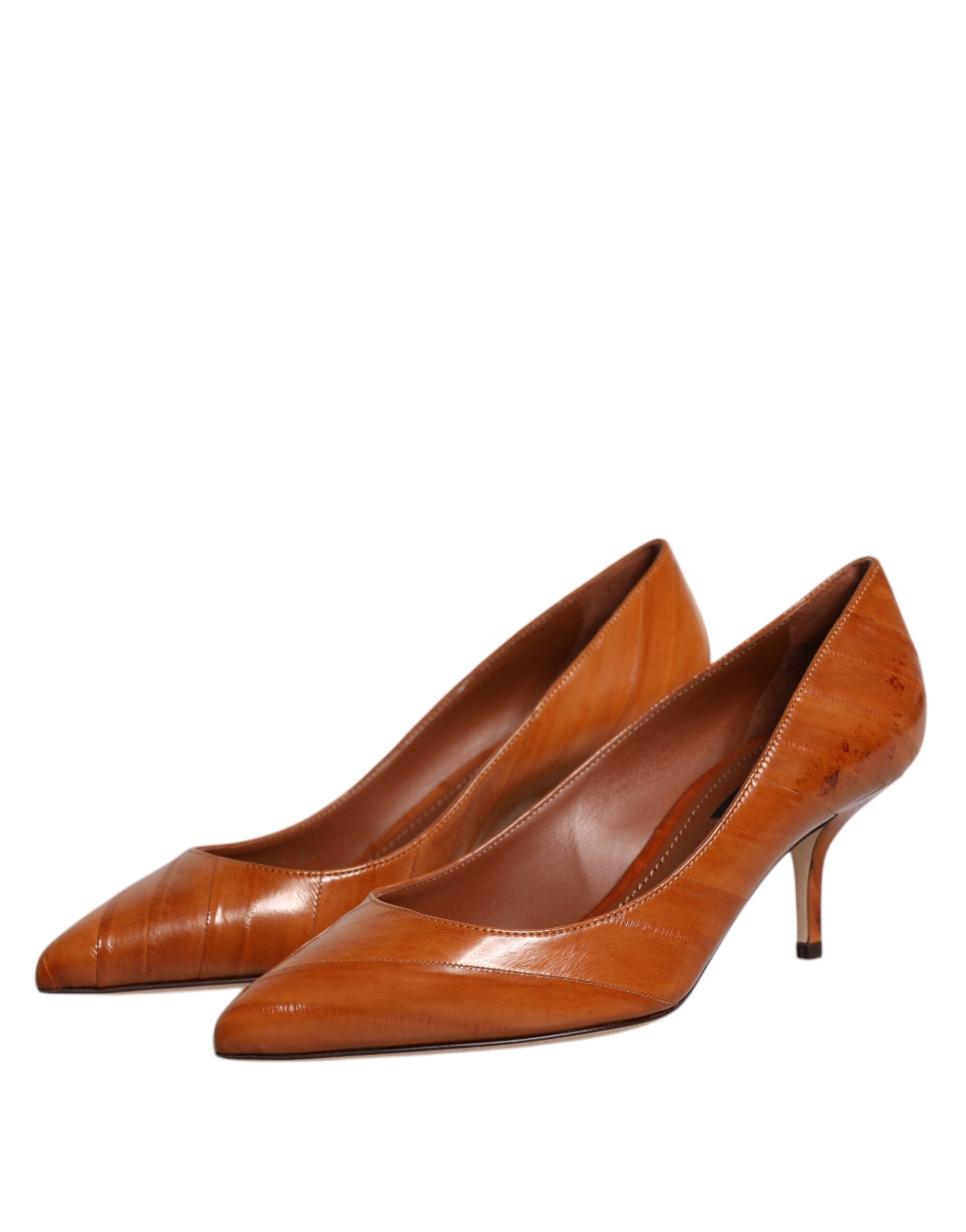 Chaussures à talons kitten en cuir marron de Dolce & Gabbana, élégantes et sophistiquées pour femmes.