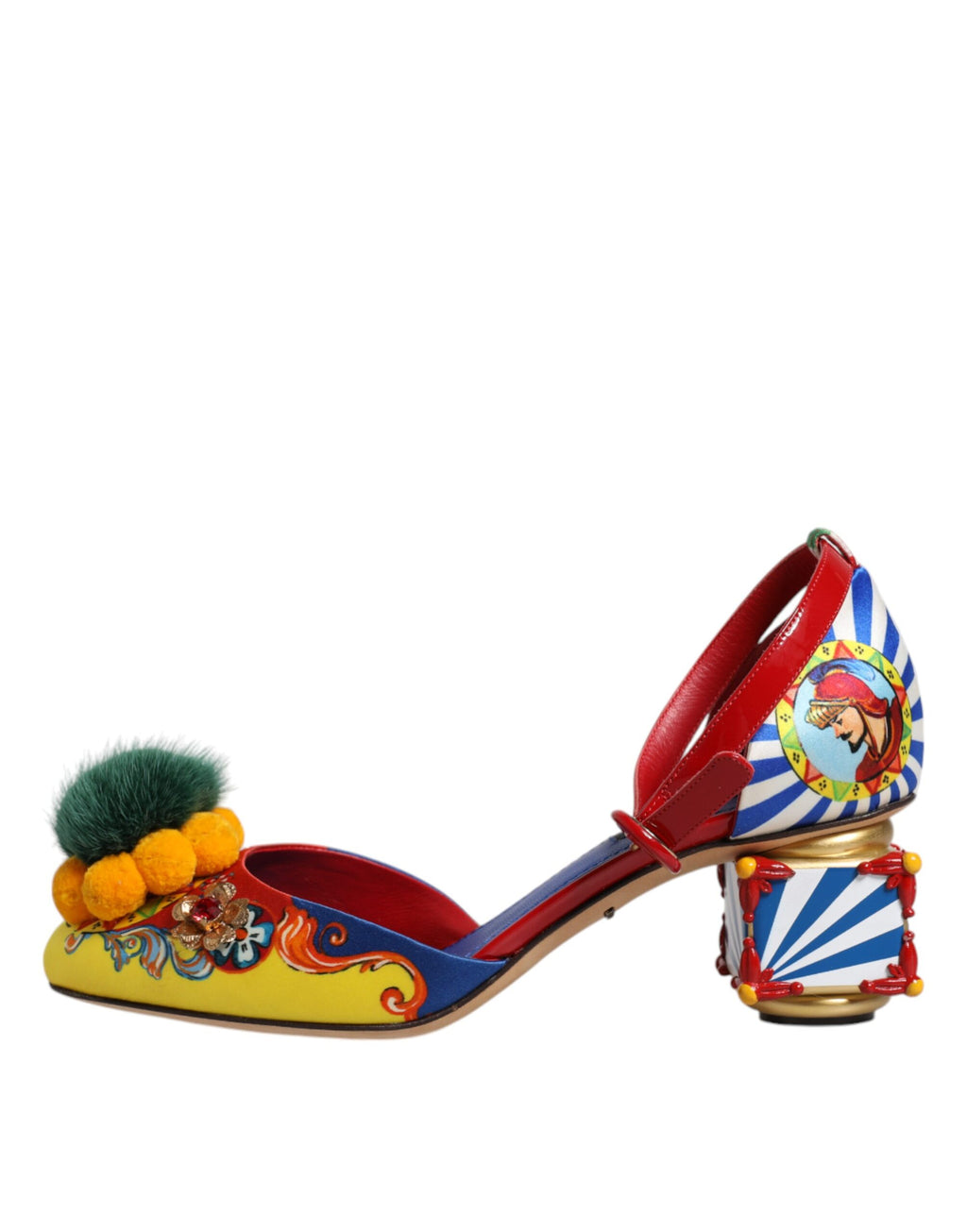 Sandales en fourrure Dolce & Gabbana Carretto multicolores avec cristaux, style élégant et coloré, visibles sur l'image.
