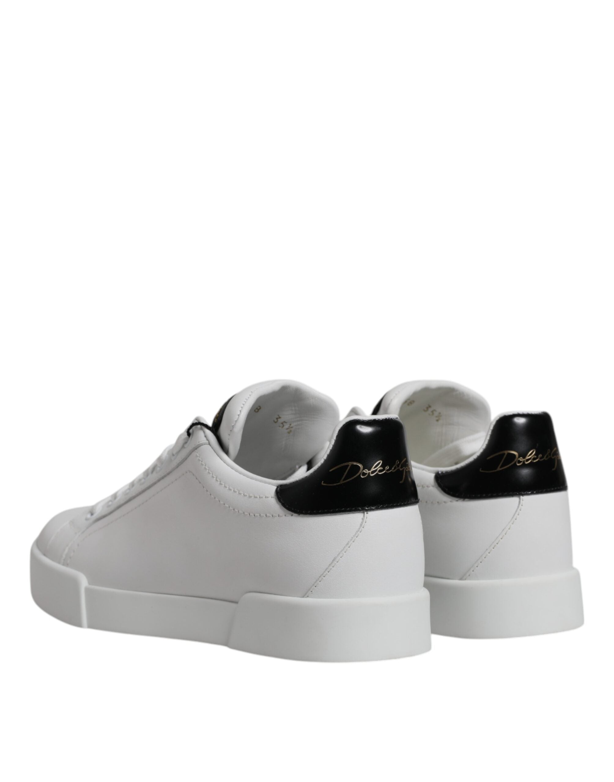 Chaussures sneakers basses en cuir blanc Dolce & Gabbana, style classique et élégant, vue de face.