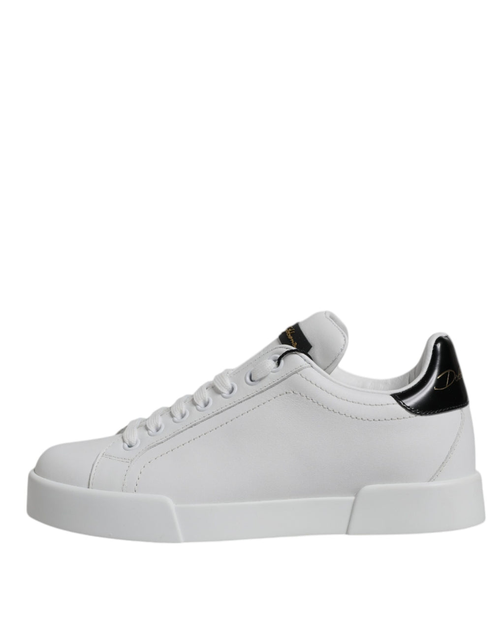 Chaussures baskets basses blanches en cuir Dolce & Gabbana, style classique et élégant, vue de face.