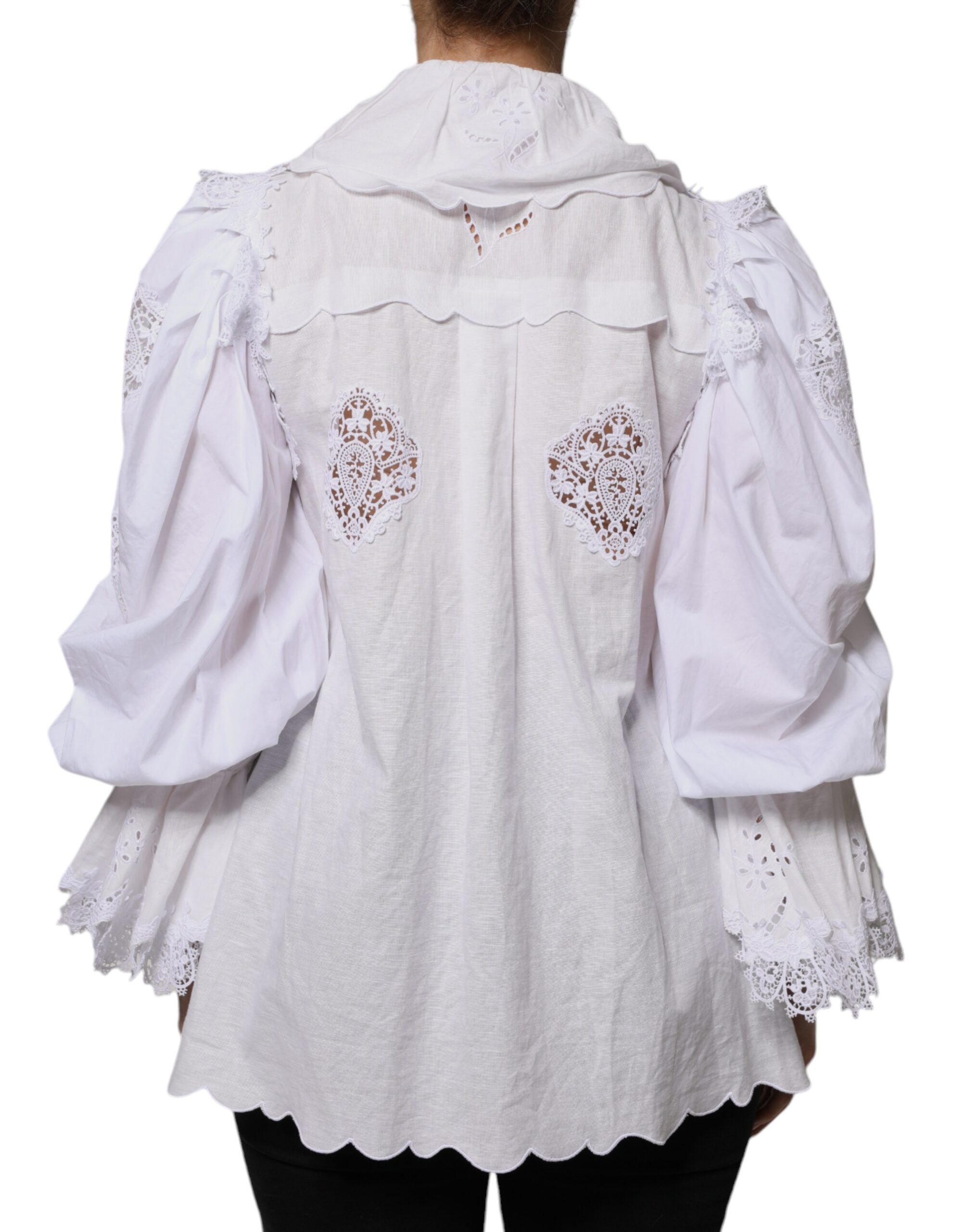 Chemisier blanc en coton Dolce & Gabbana avec col à lacets et détails en dentelle, élégant haut pour femme.