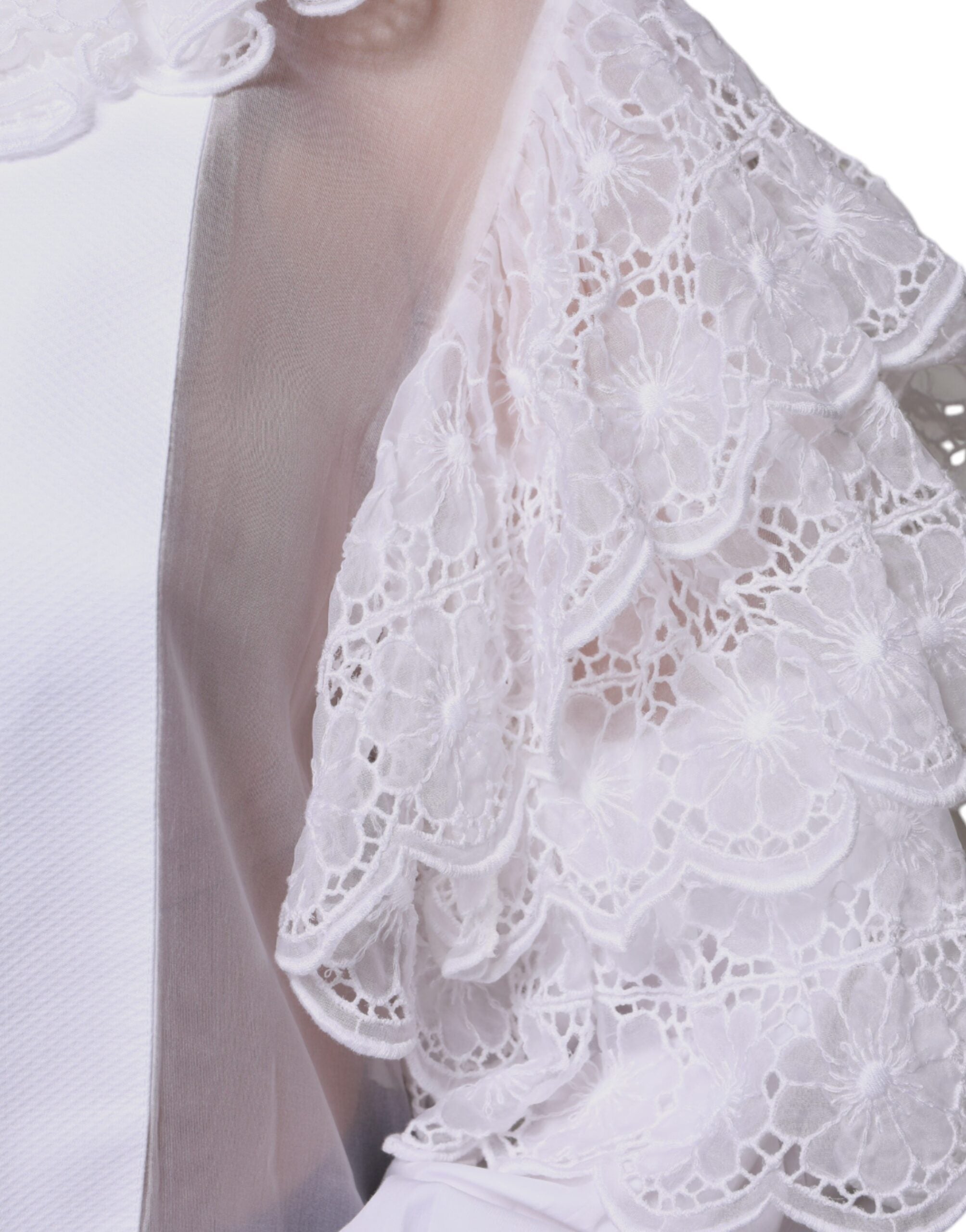 Robe chemise en coton blanc Dolce & Gabbana, élégante et légère, avec col classique et manches longues.