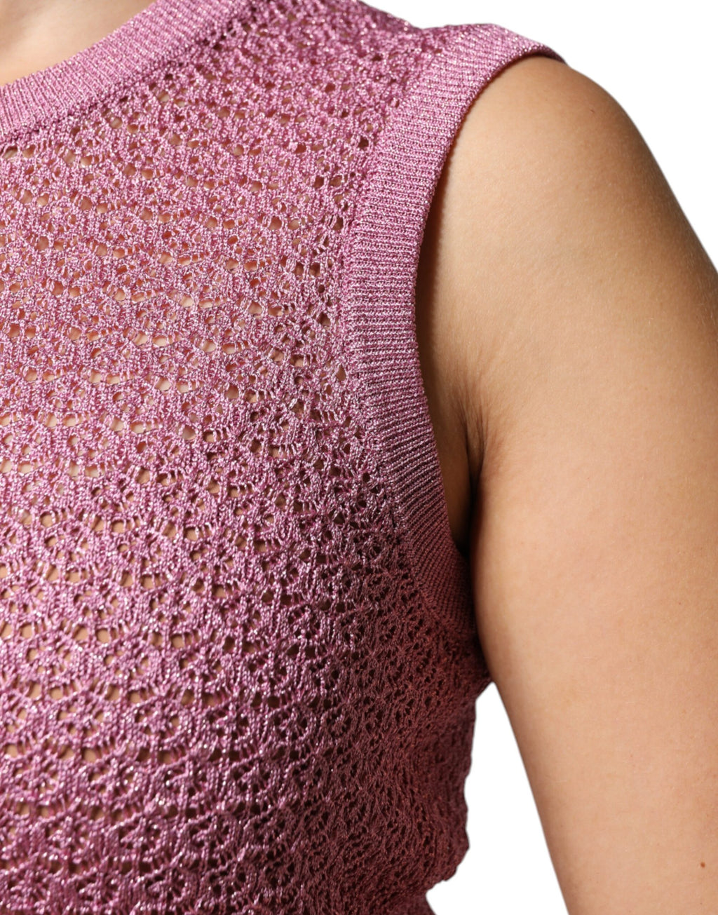 Débardeur sans manches en mesh rose de Dolce & Gabbana, transparent, ajusté, idéal pour un style élégant et moderne.