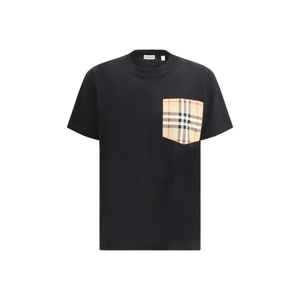 T-shirt en coton noir de Burberry, style classique avec logo discret, porté sur mannequin.