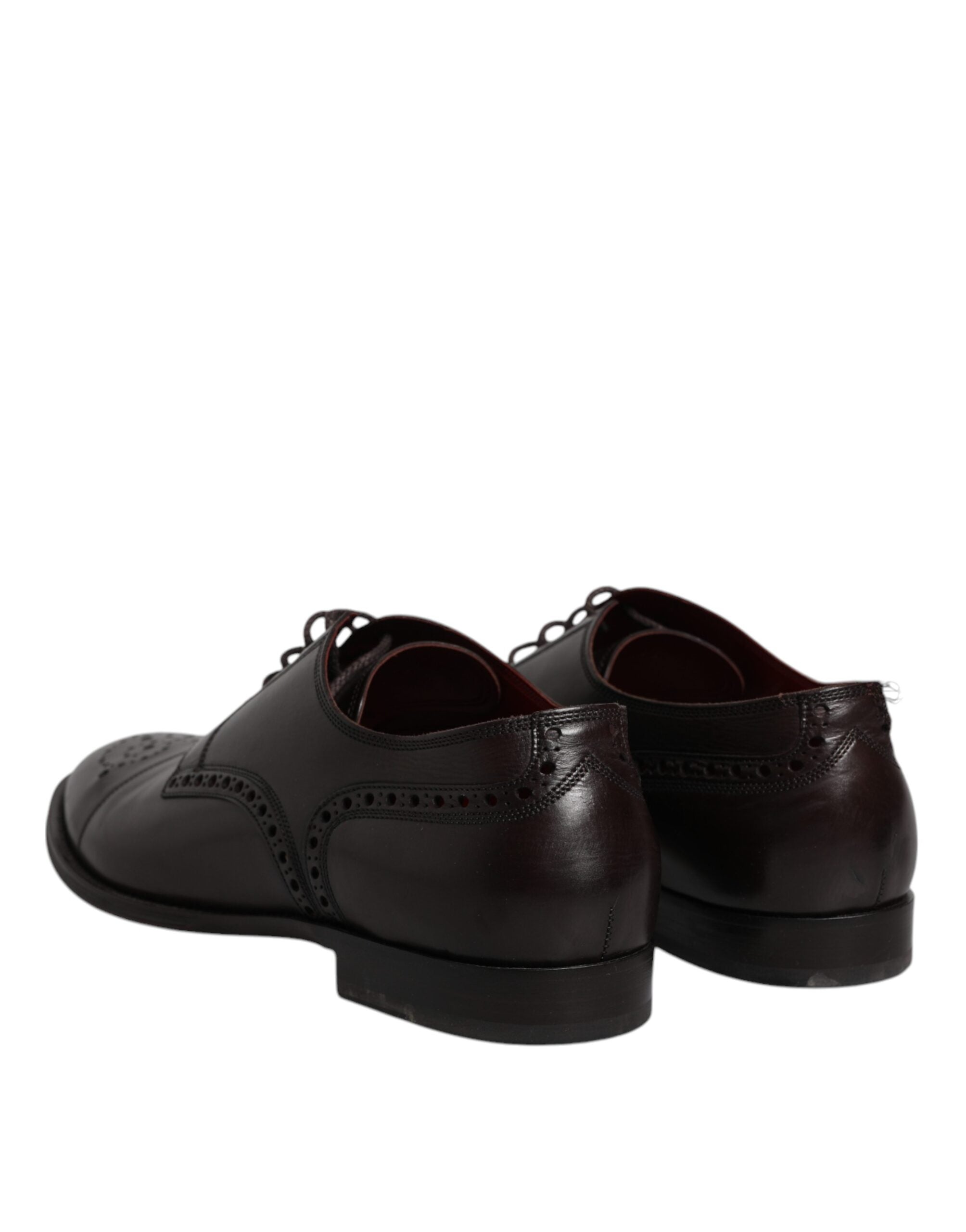 Chaussures derby pour homme en cuir de veau noir de Dolce & Gabbana, élégantes et sophistiquées.