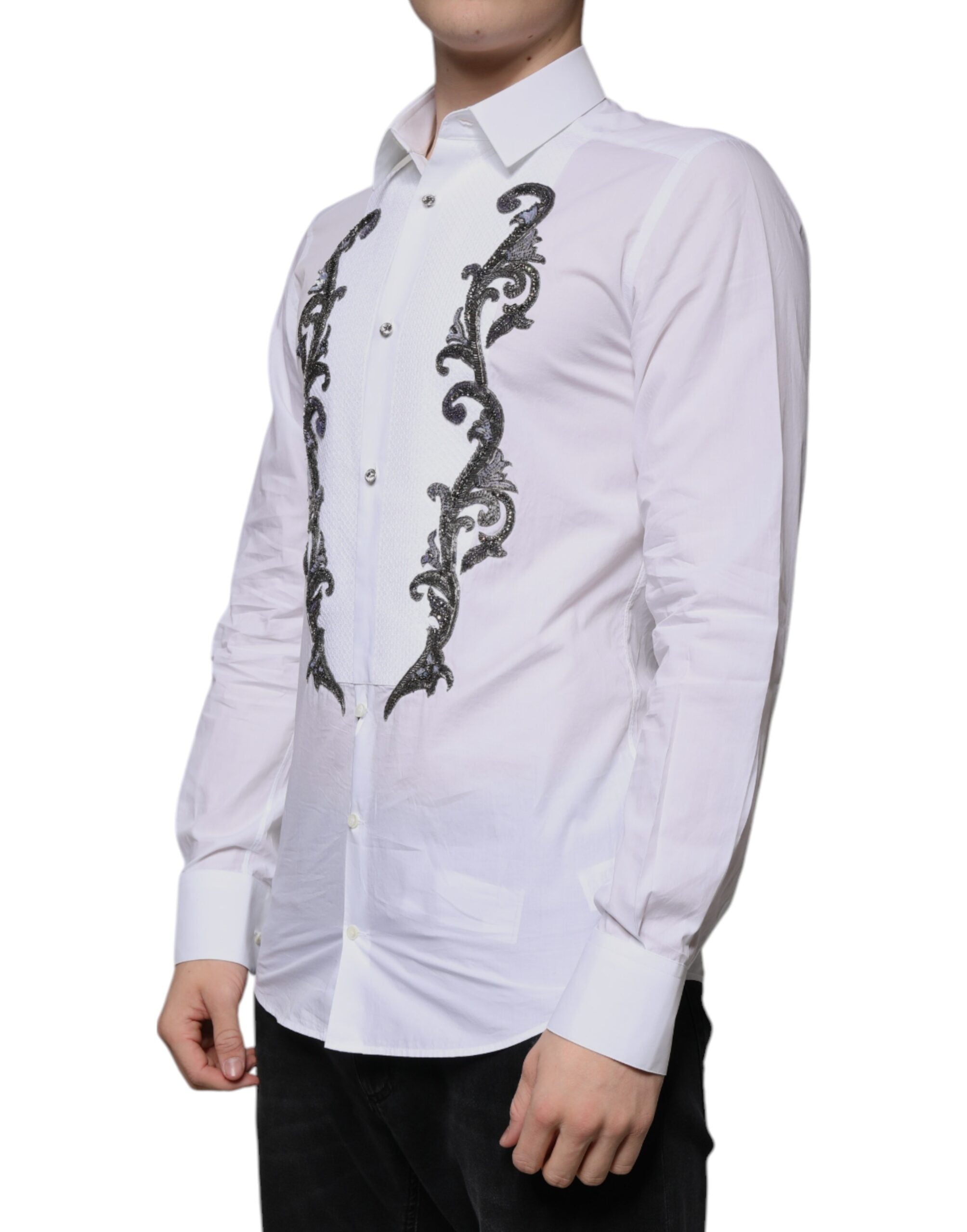 Chemise blanche Dolce & Gabbana à coupe slim, motif baroque doré pour homme, style élégant et sophistiqué.