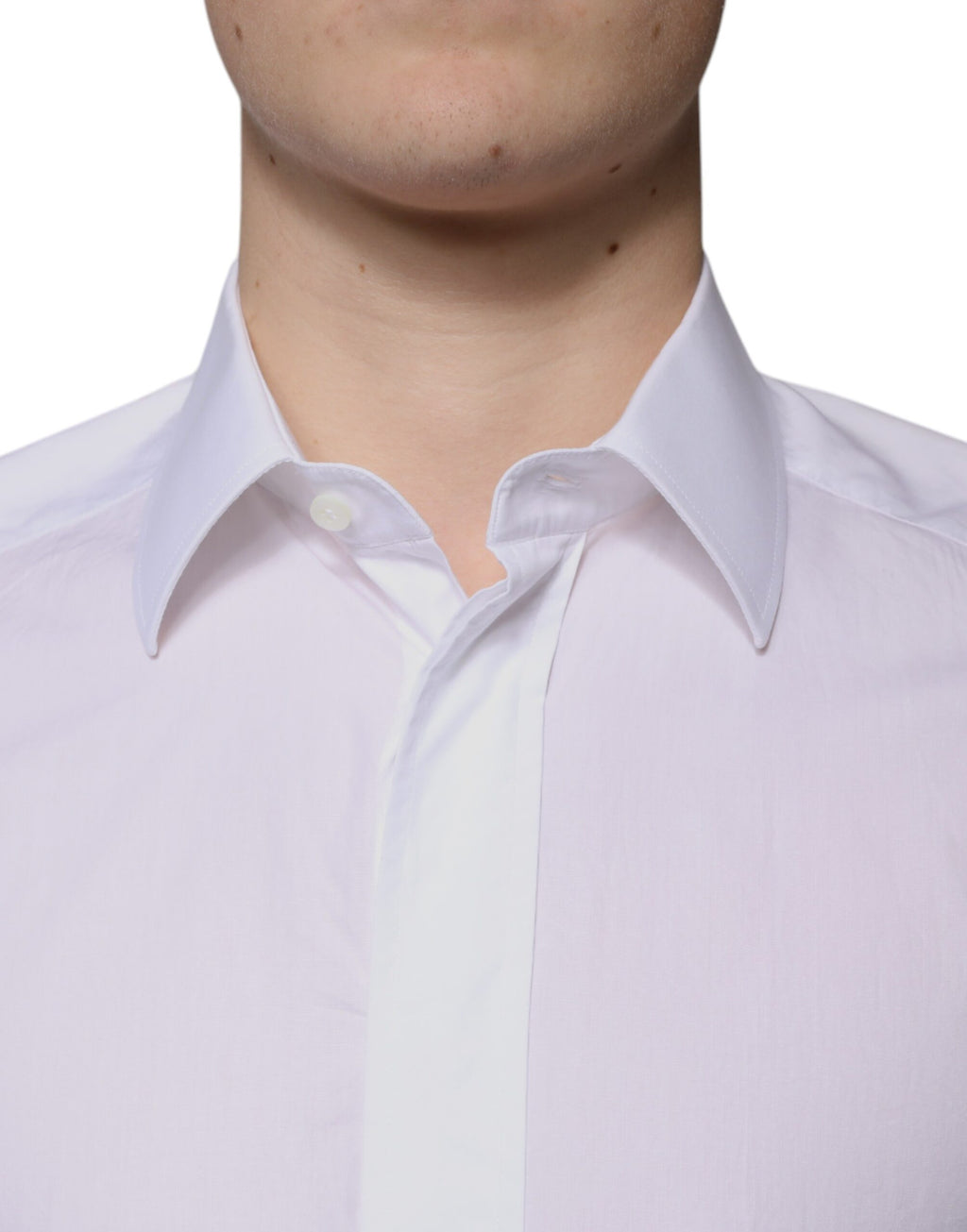 Chemise homme Dolce & Gabbana en coton blanc, coupe slim, avec détails dorés pour homme.