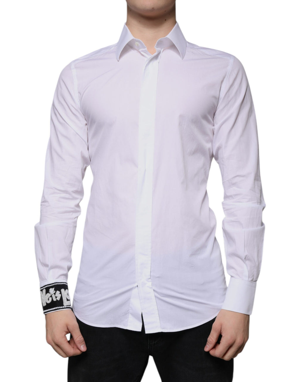 Chemise homme blanche en coton Dolce & Gabbana, coupe slim fit, avec boutons dorés, élégante et sophistiquée.